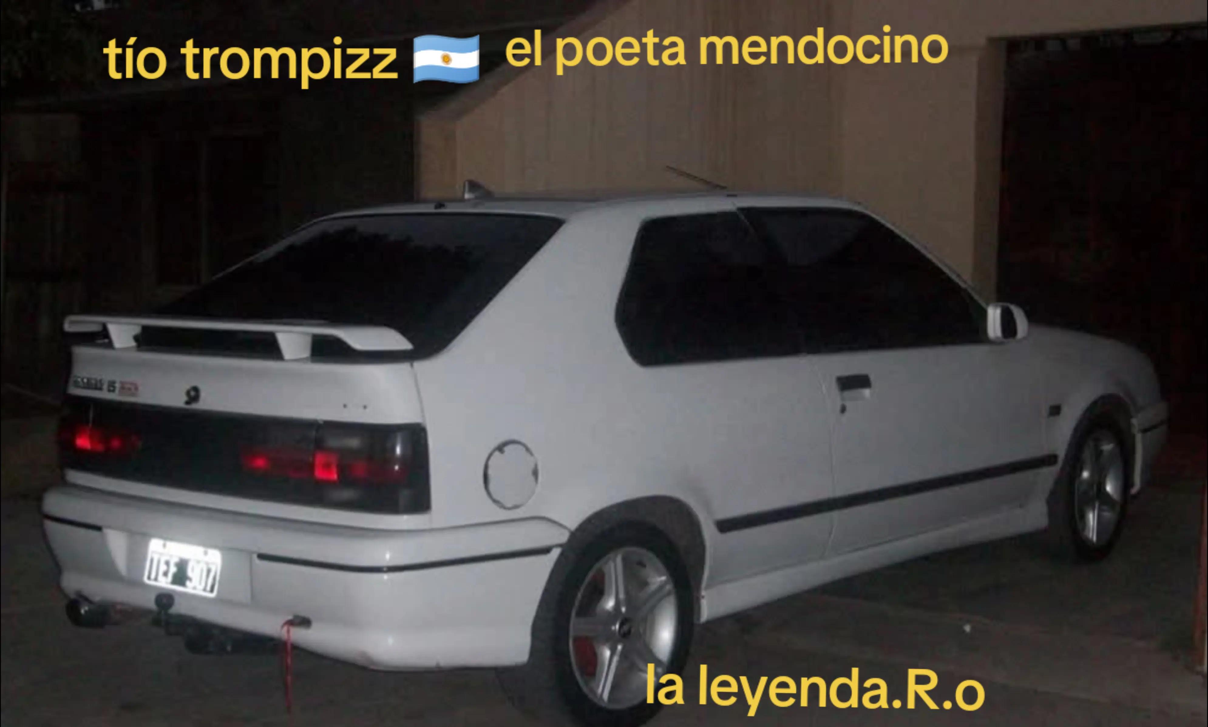 @tío trompizz 🇦🇷 el poeta