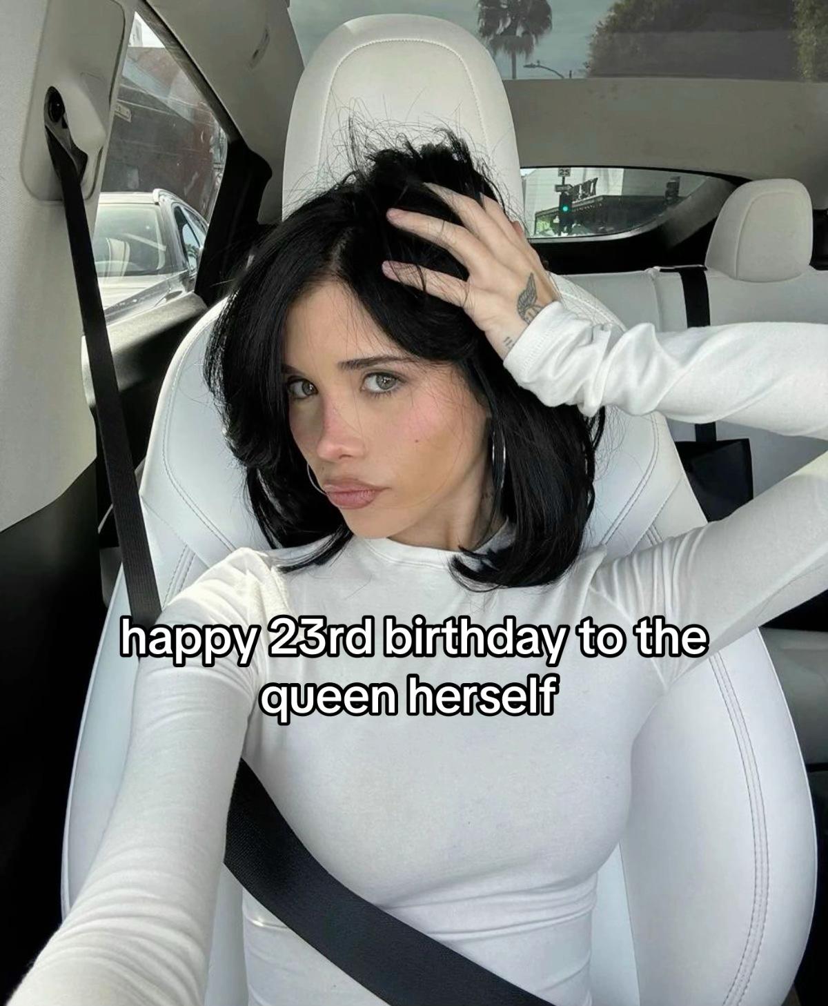 @Nessa Barrett Discord