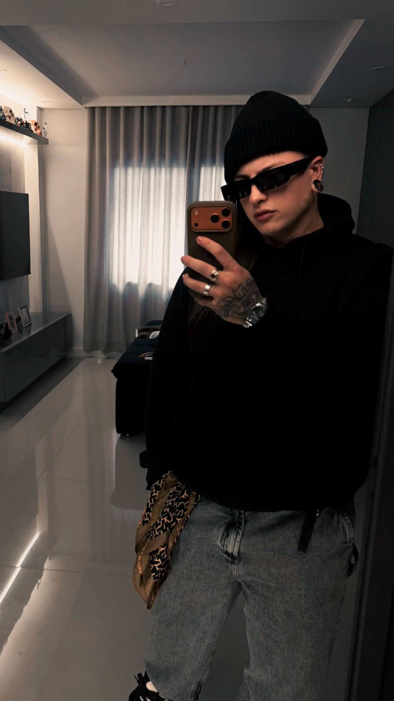 @Mylena Baura