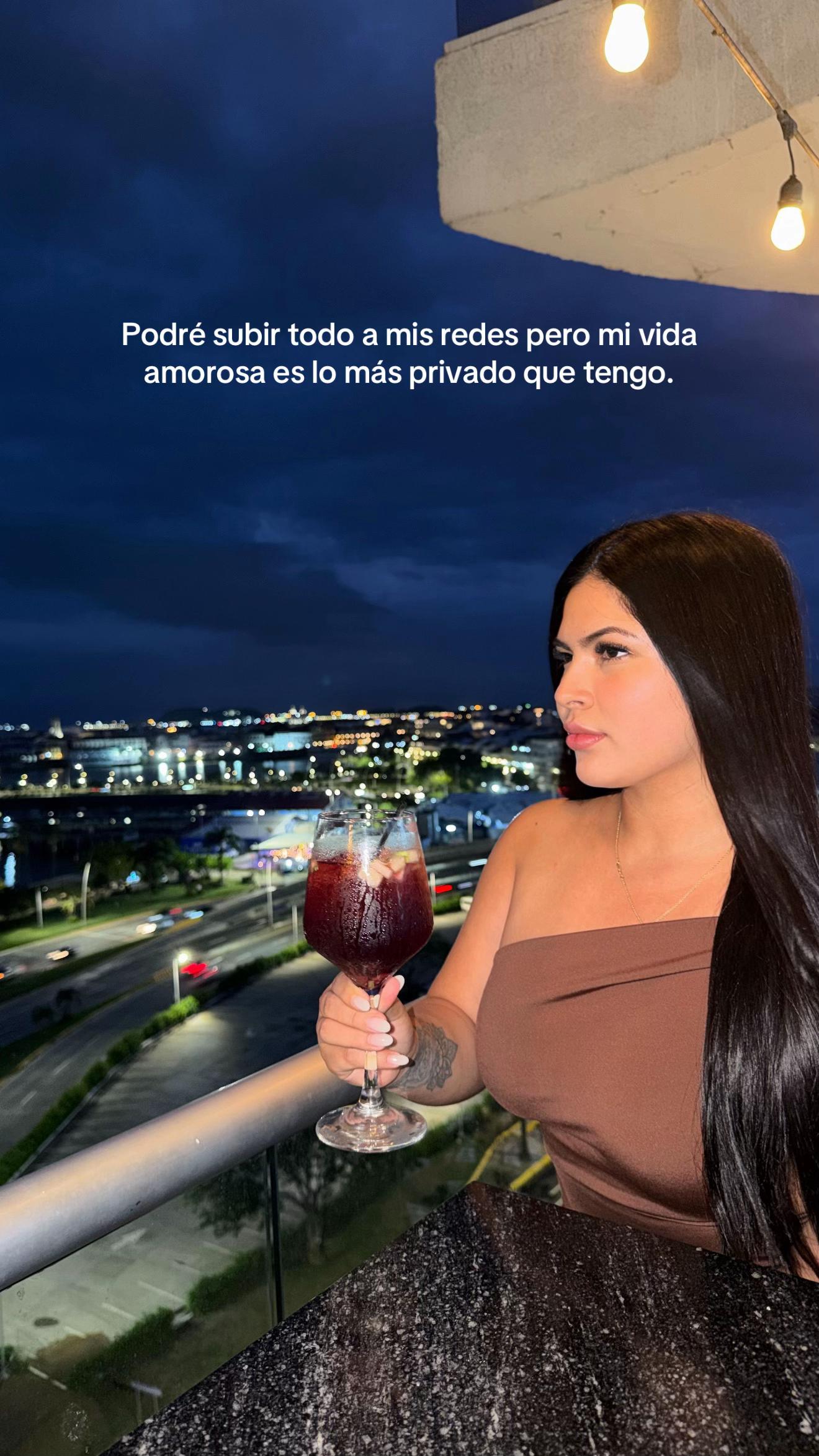 @Lesly Quezada R