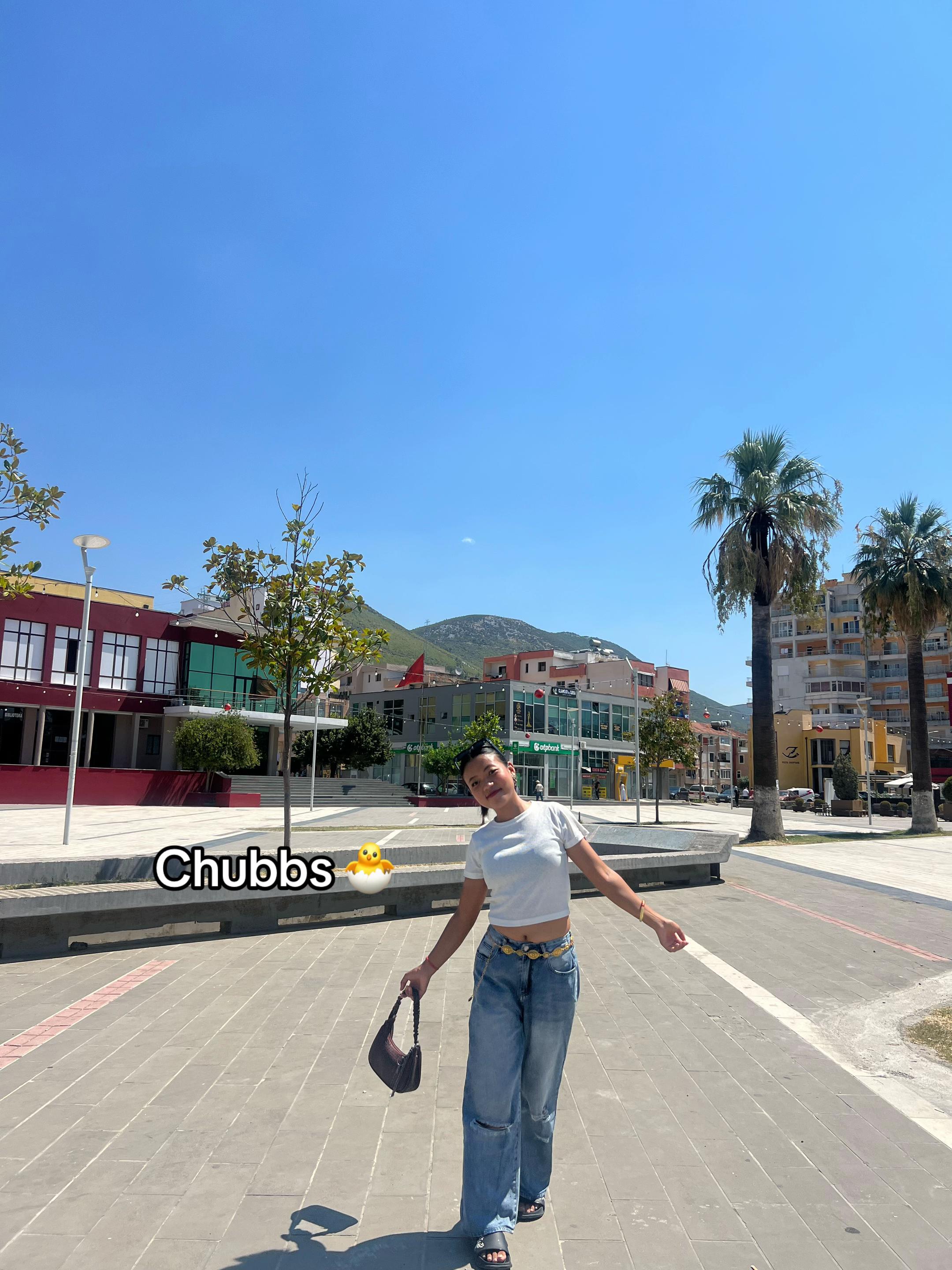 @ur mona🌼