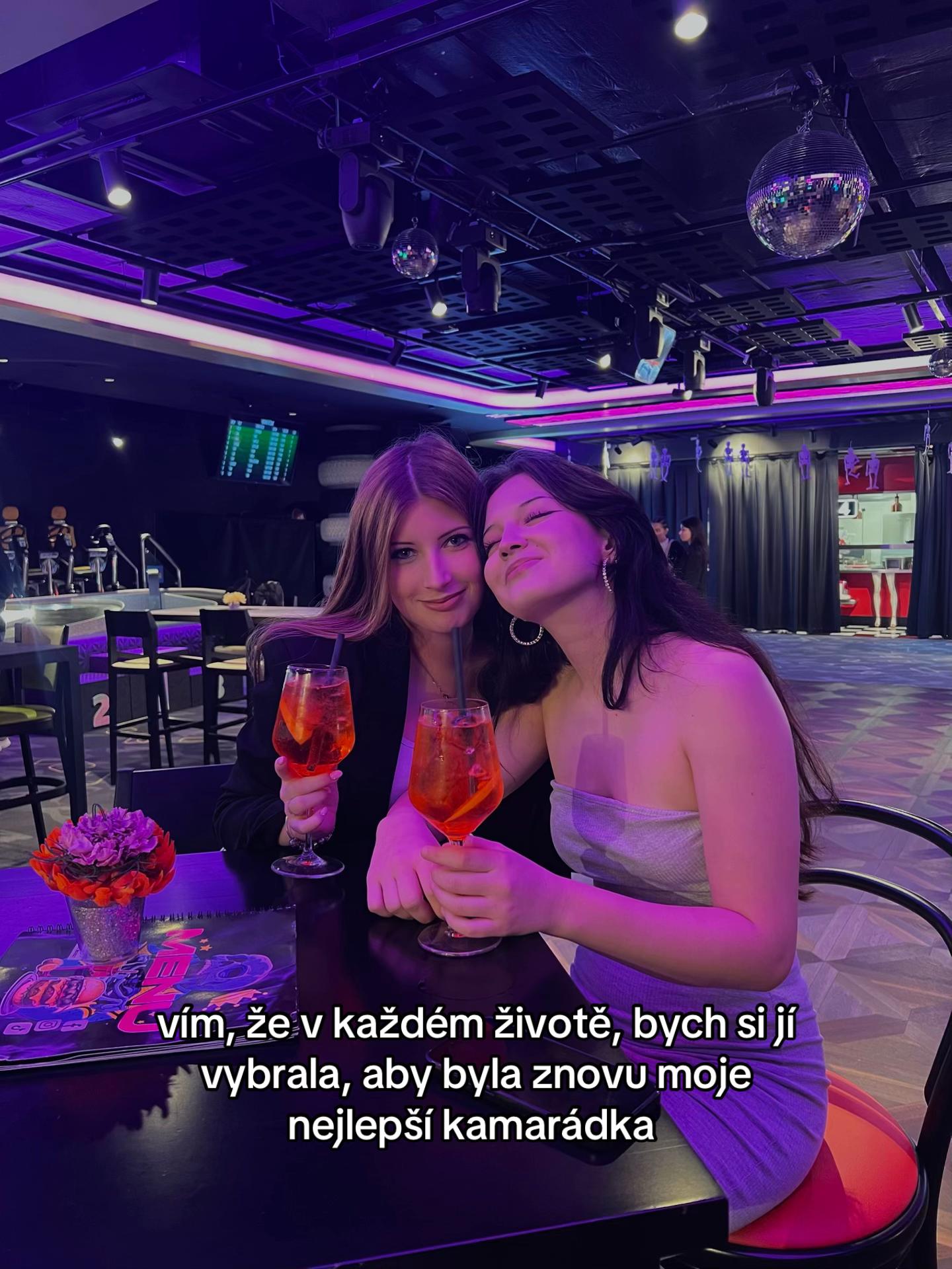 @karolina
