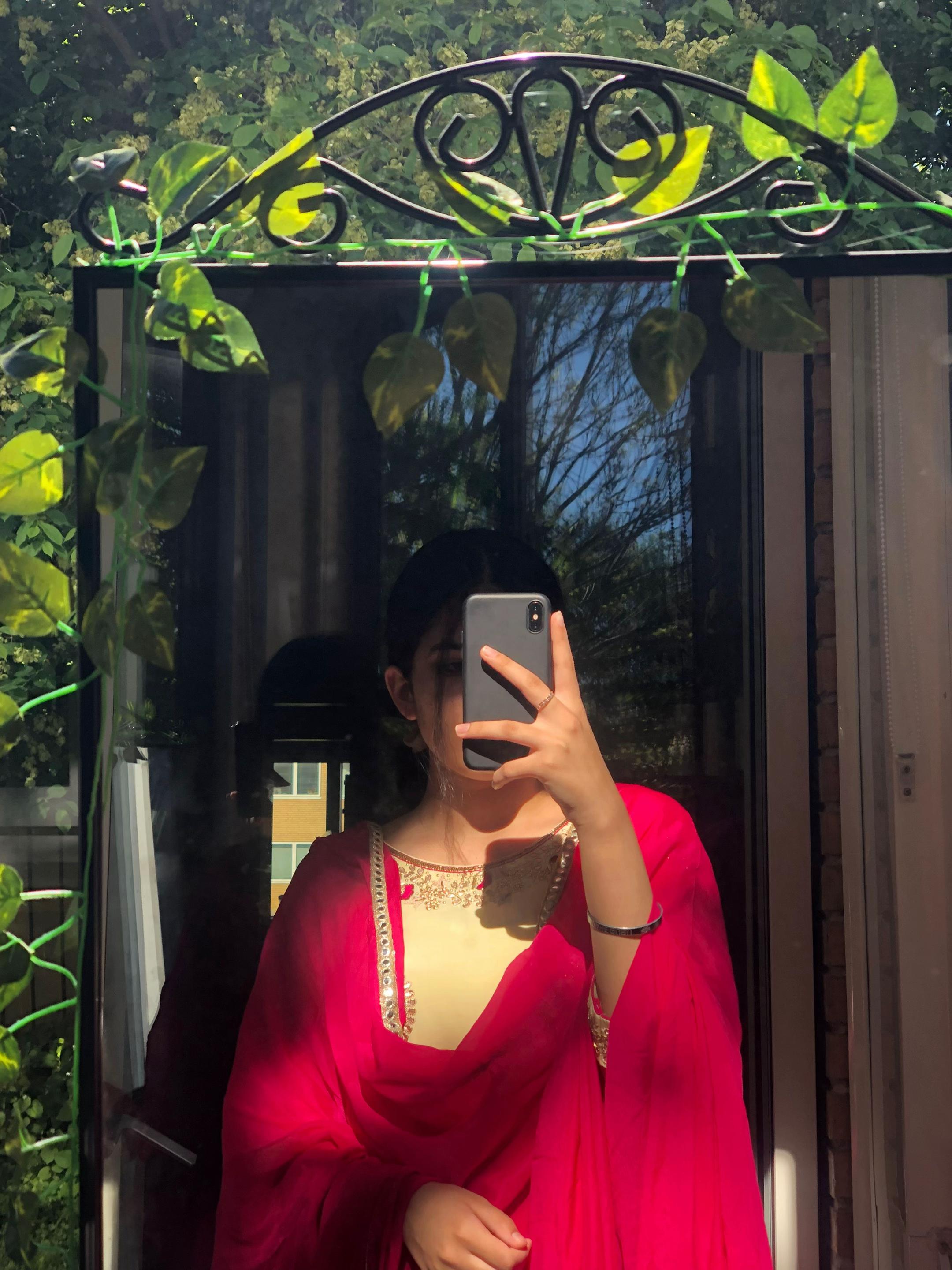 @Kaur✨
