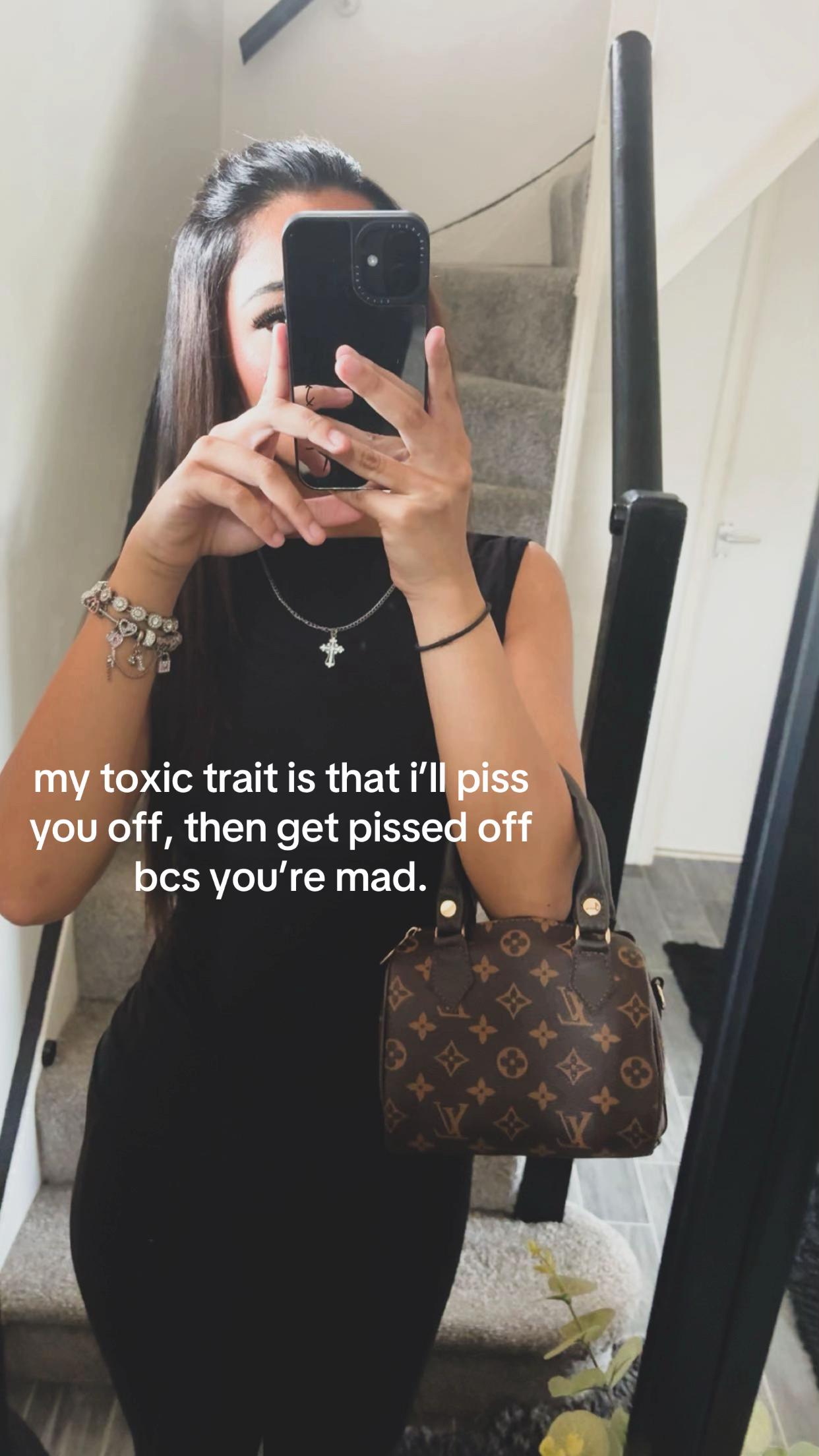 @t ꨄ