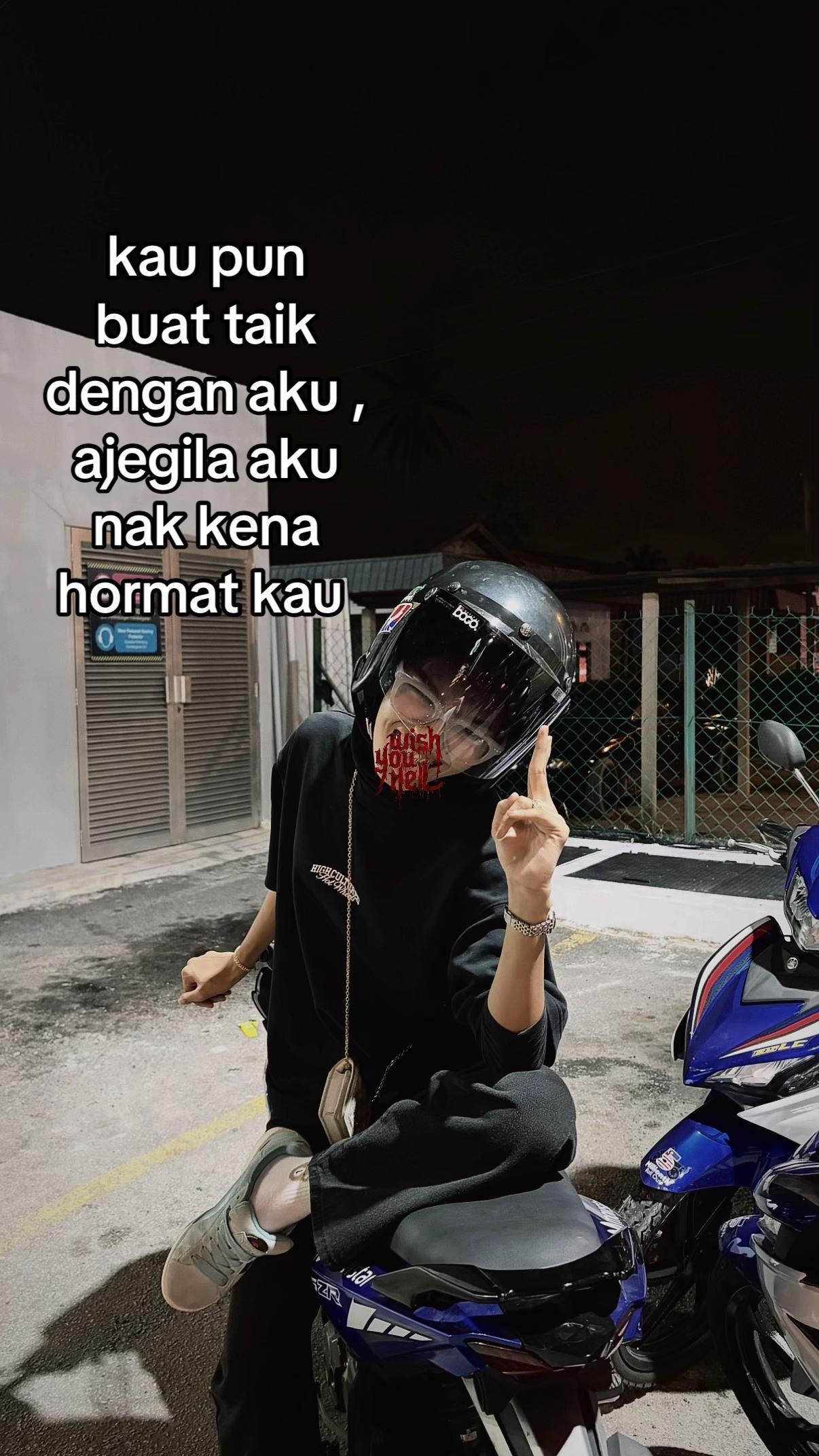 @๐๐๐ฑ๐ข๐ซ๐ค๐ค ๐