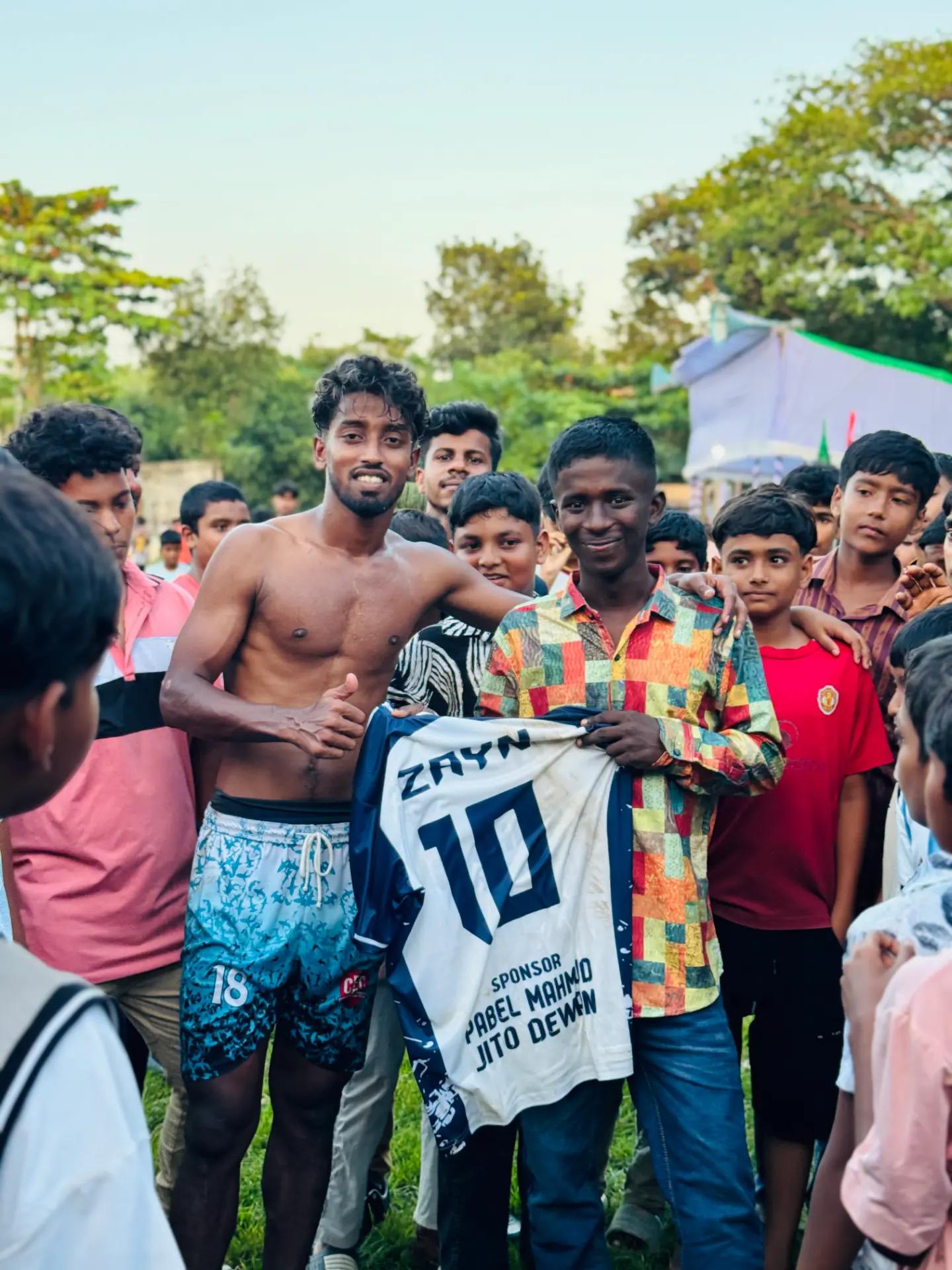 @বিনি ফাহিম ⚽