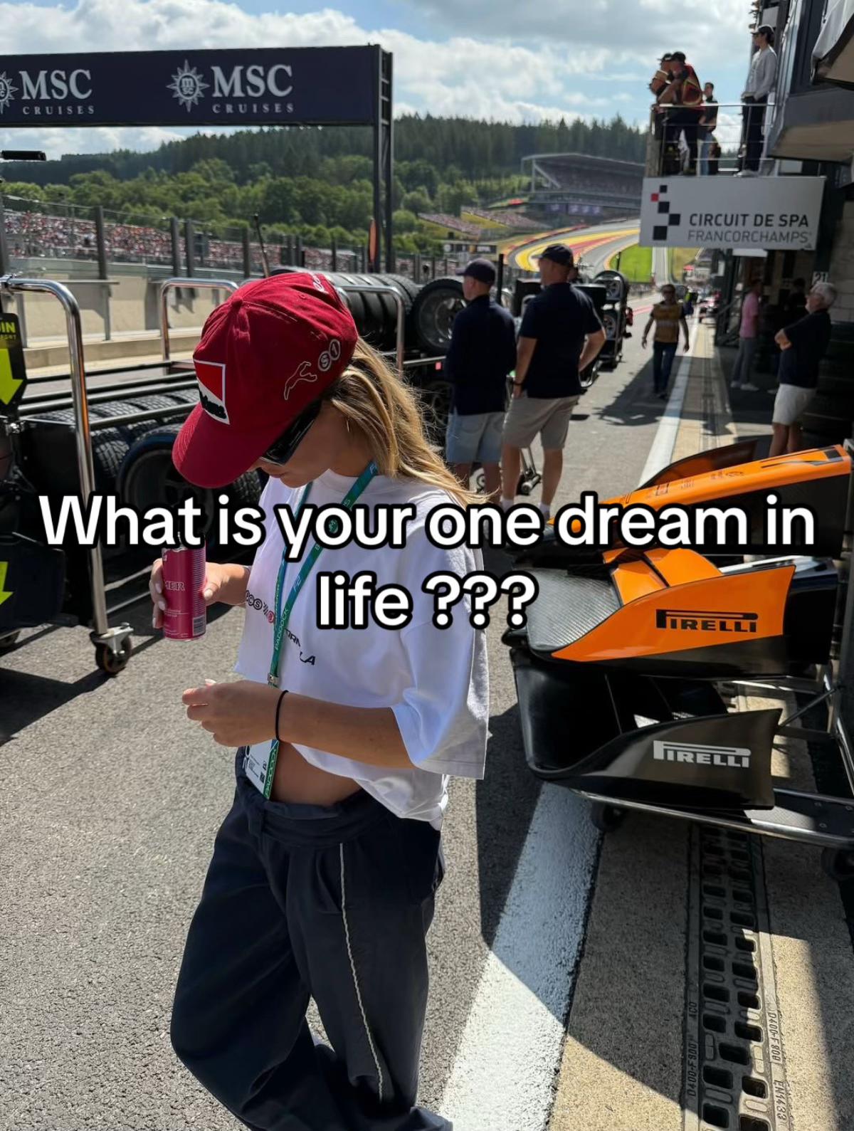 @Megan Nicole 🏎️✨