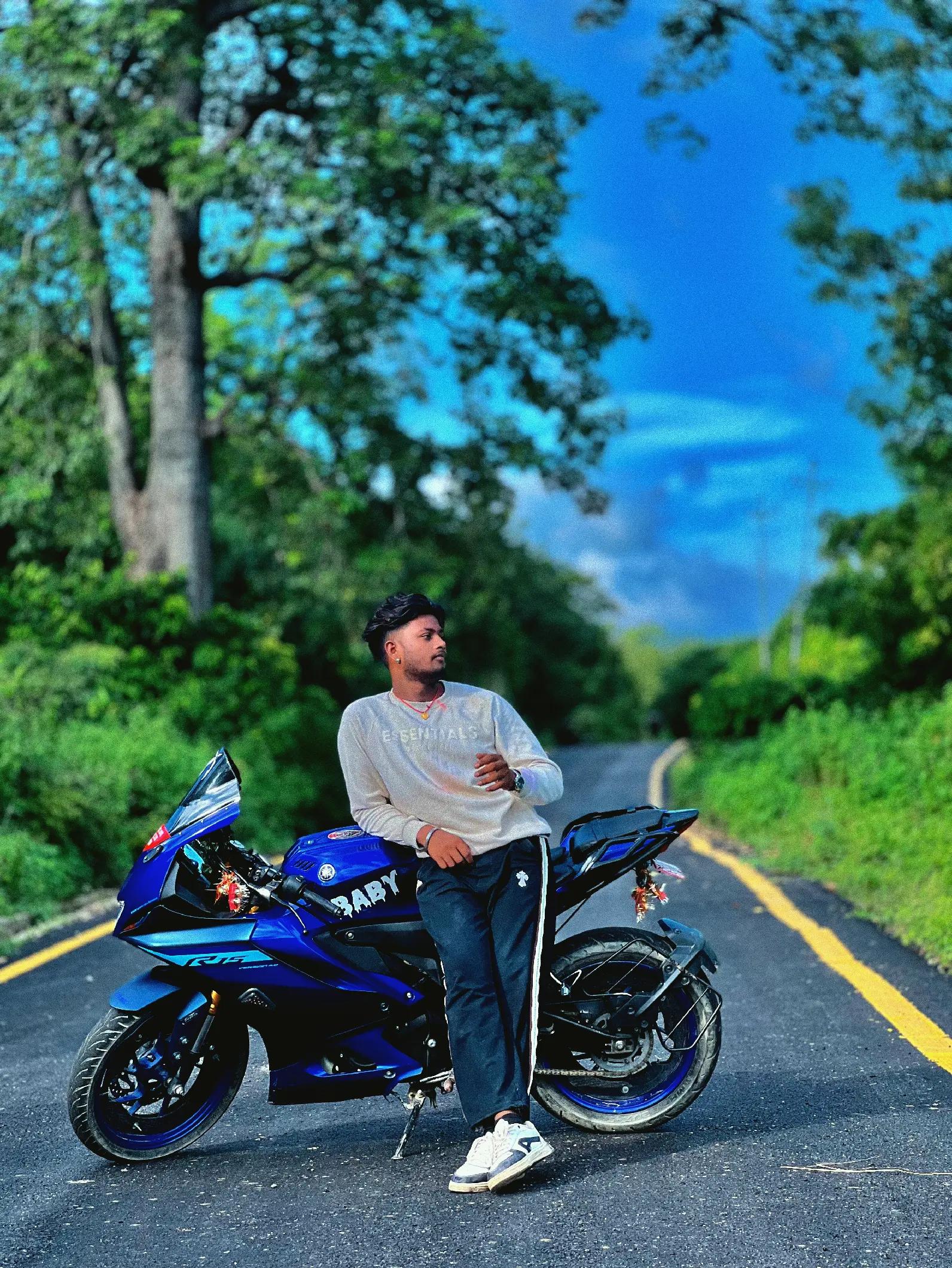 @V4😈💪Rider😎🔥