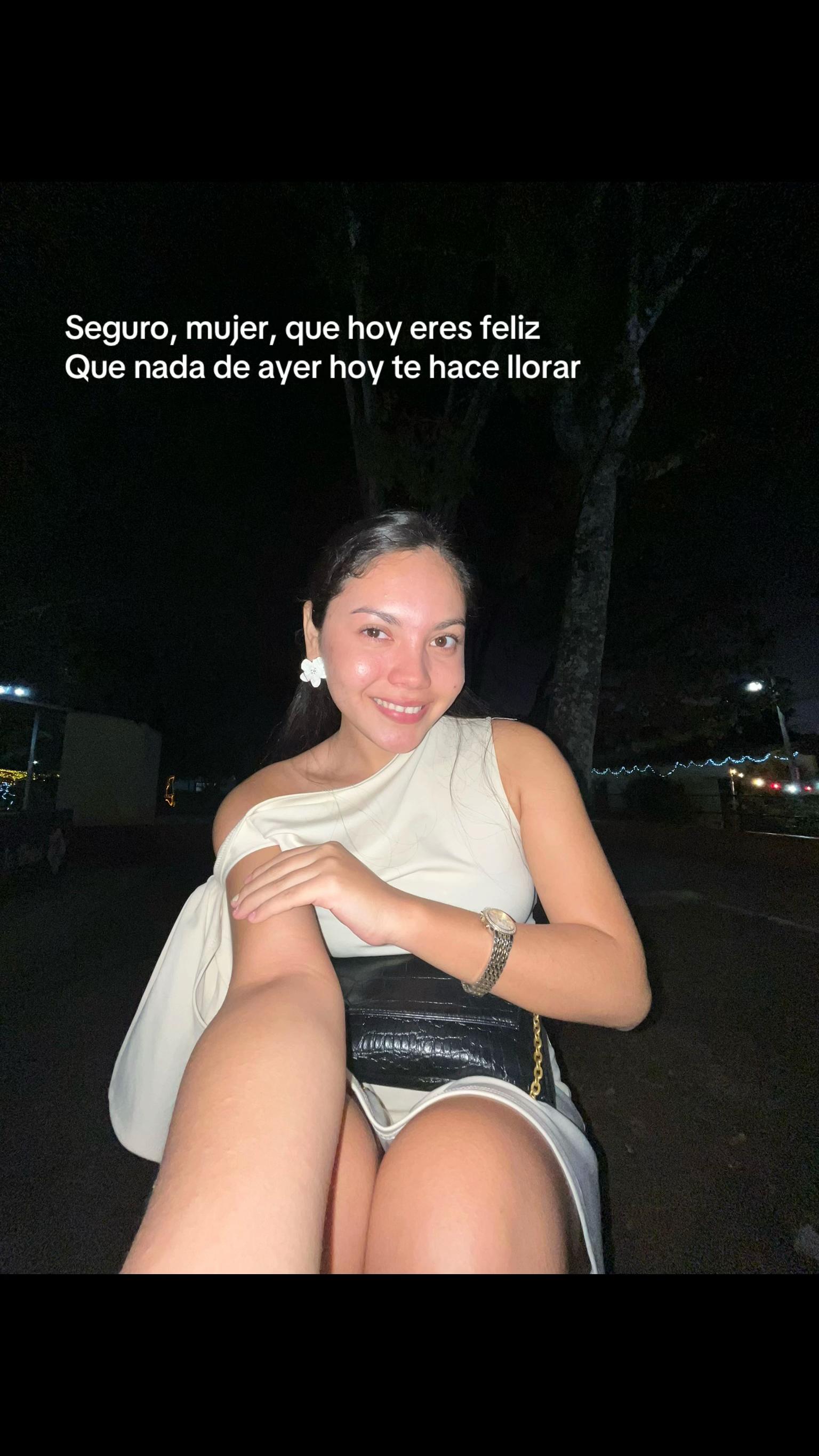 @Cintya Diaz 🦋