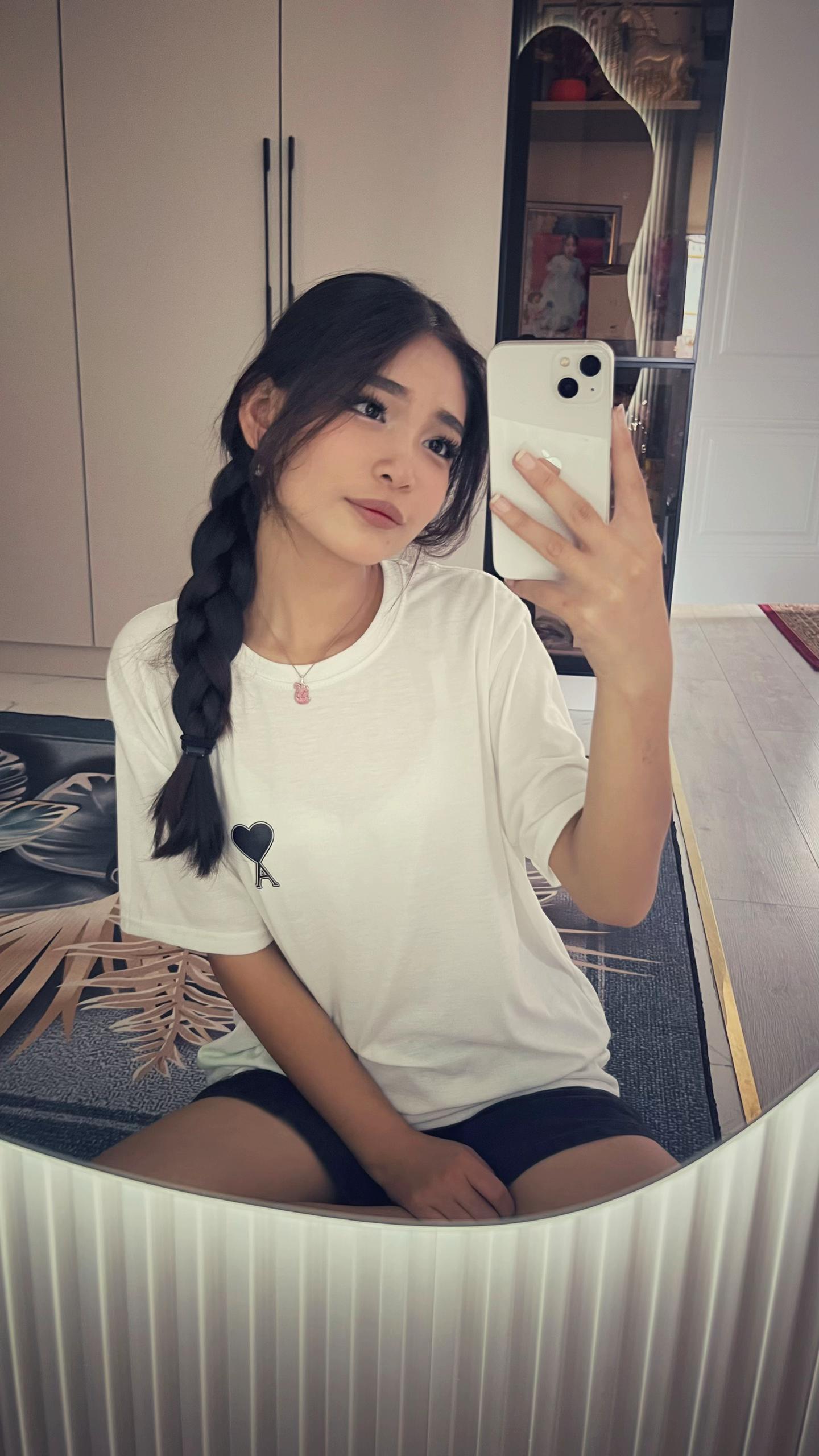 @𝑒𝓁𝓎𝒶_019