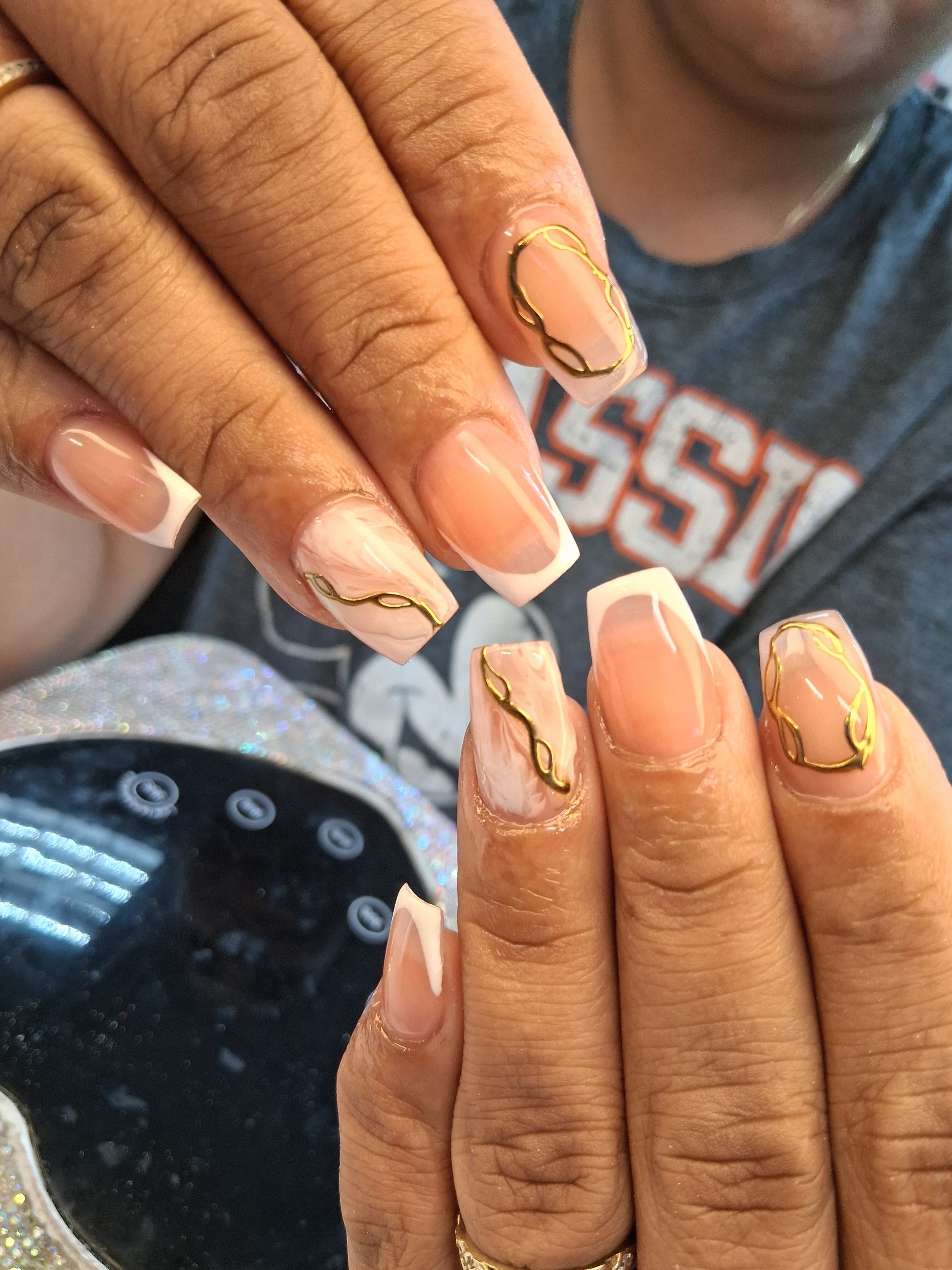 @ada_nails