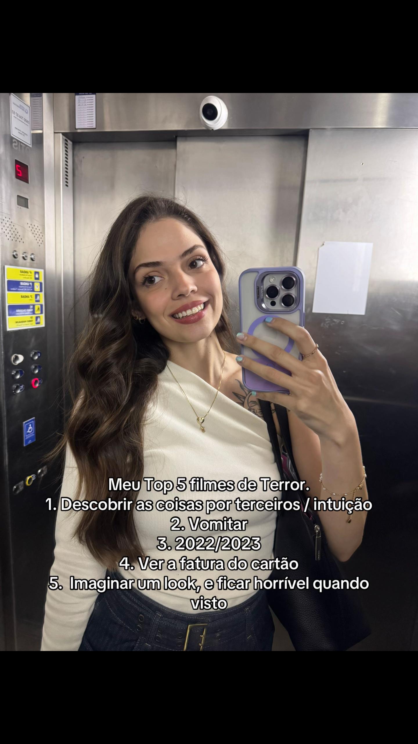 @Bruna Bruckner