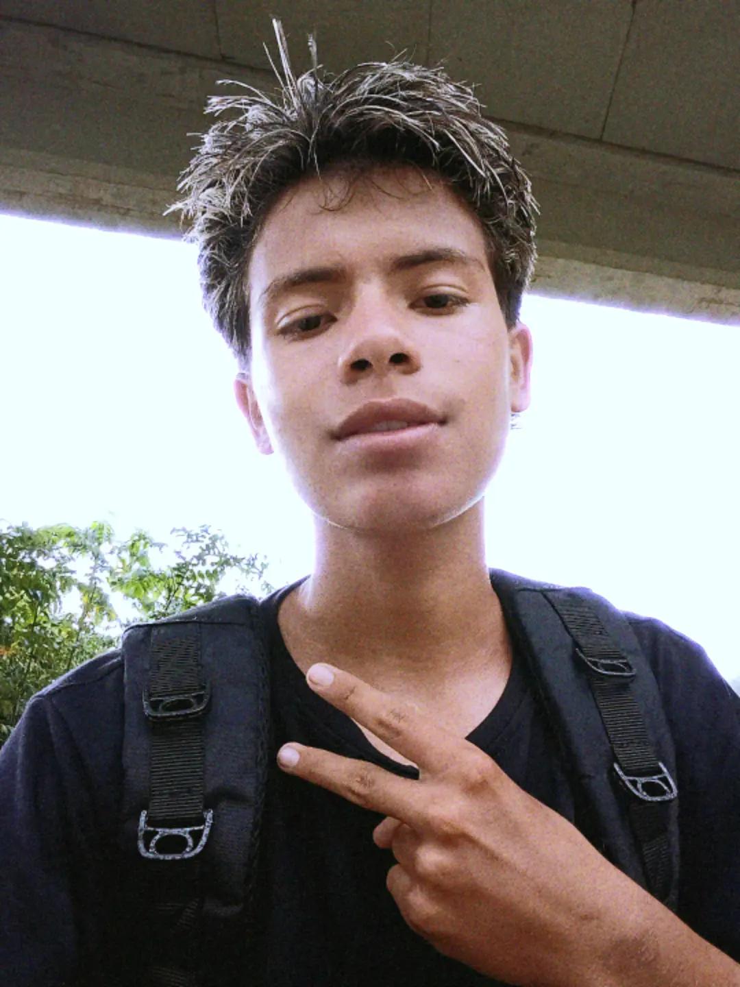 @emanuel chaverra