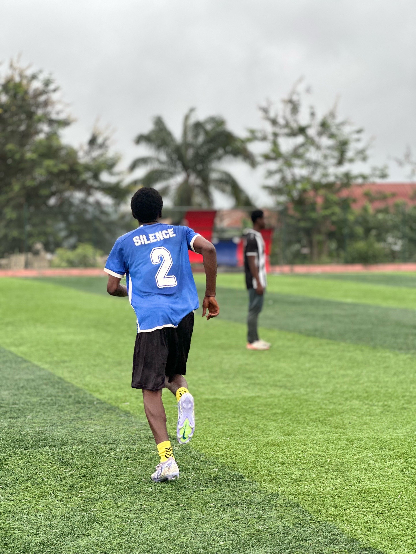 @KOBBY 🫥😶🌫️