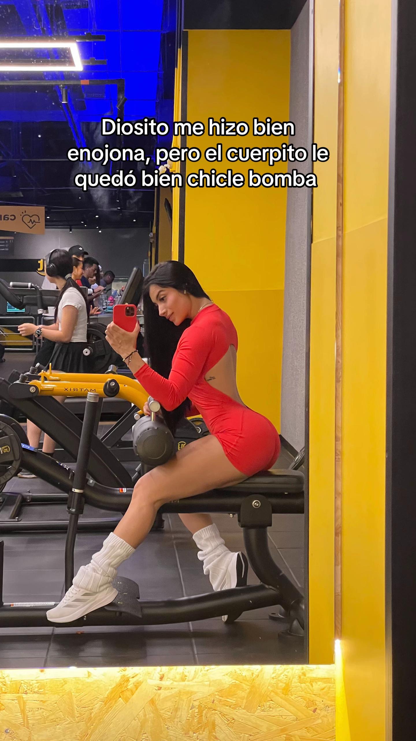 @María Paula👑