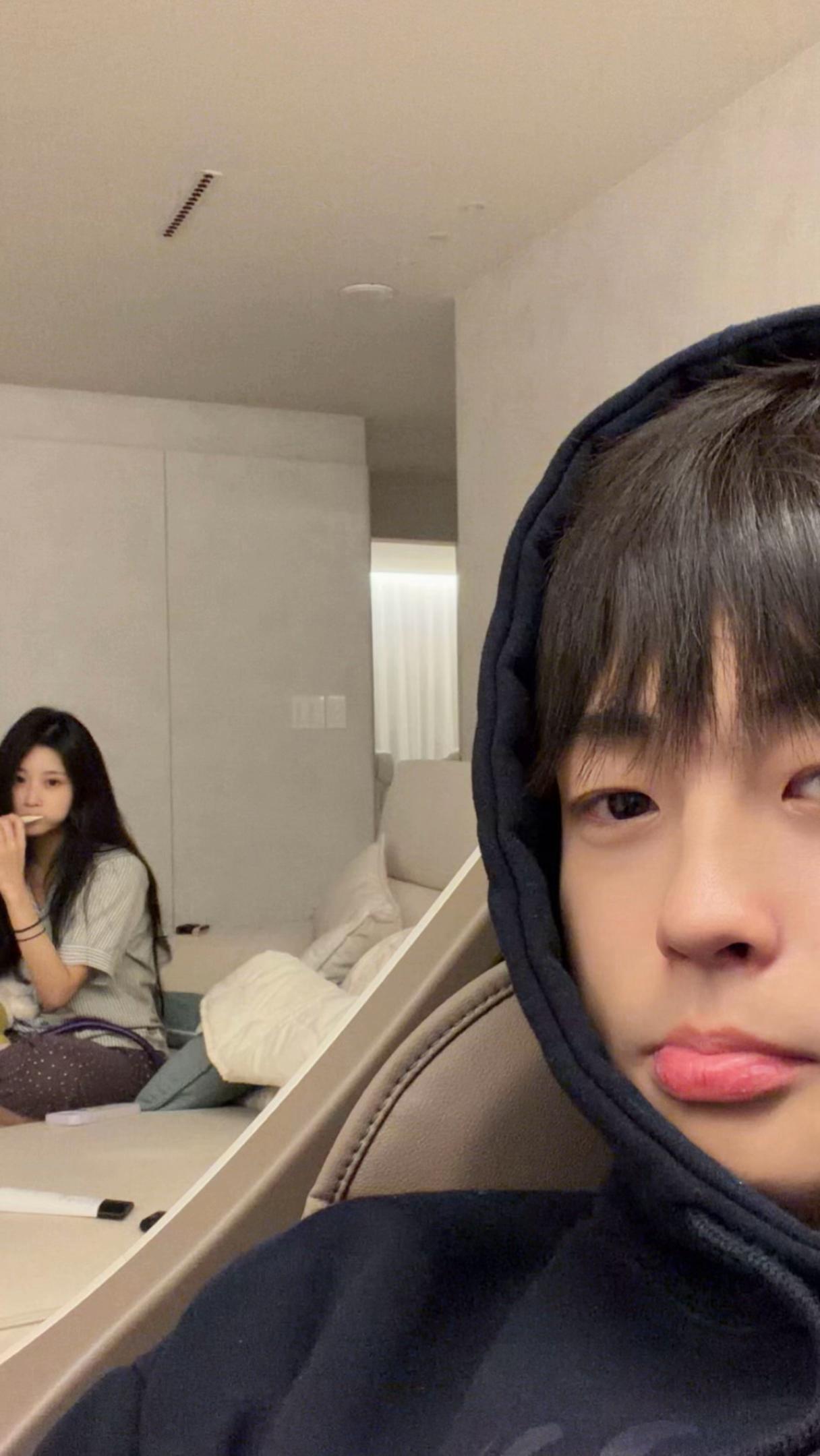@태건
