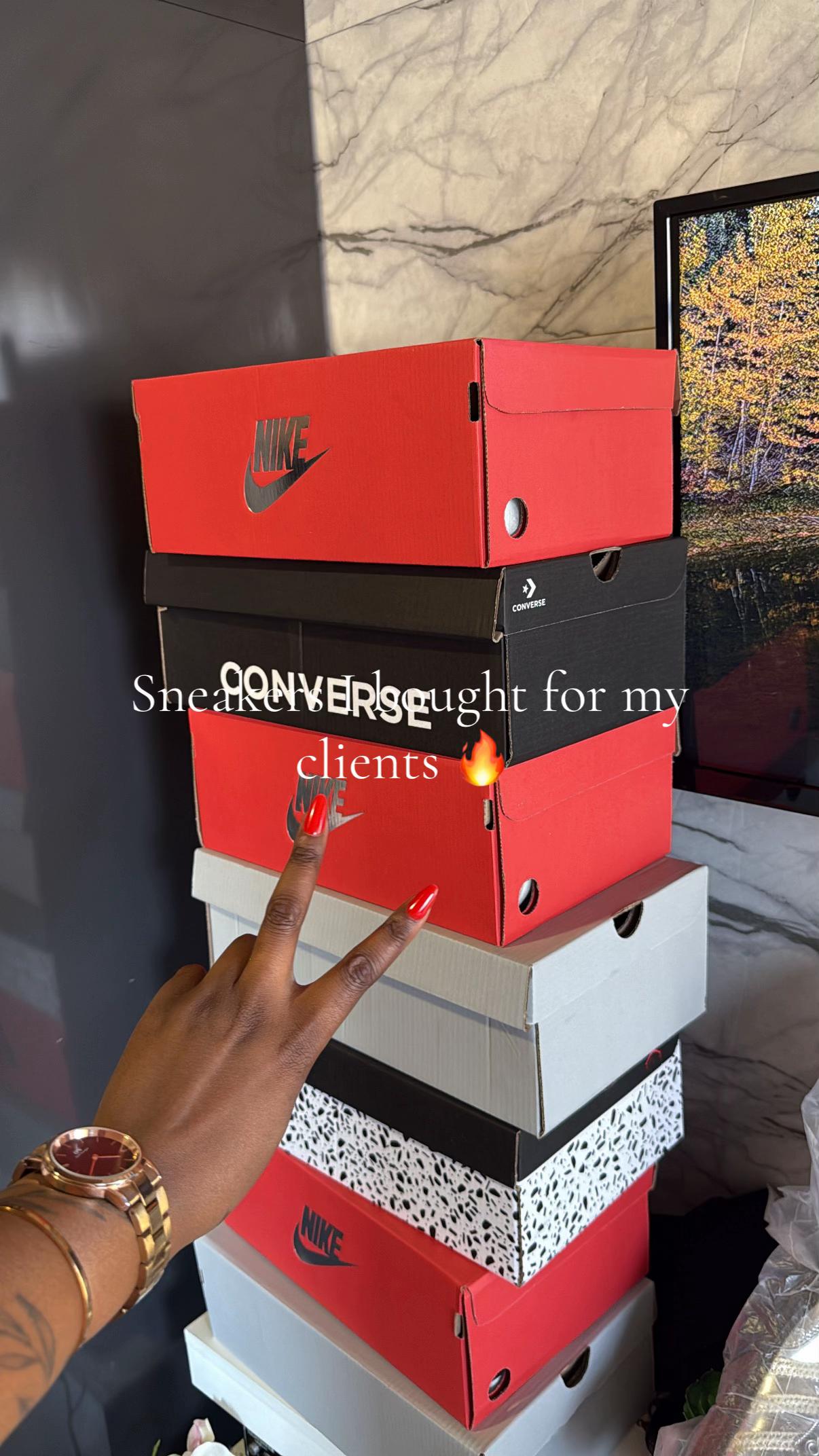 @Tiisetso_JoburgRunner🛍️
