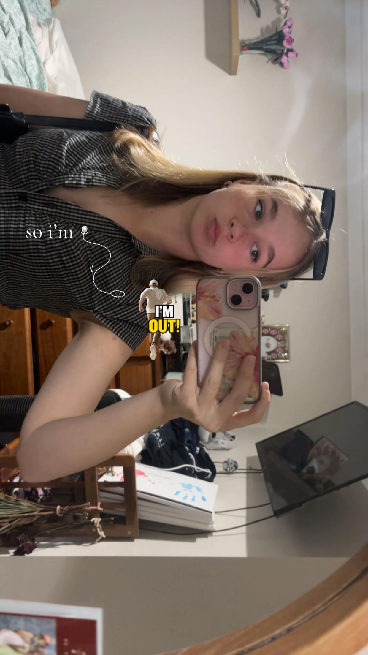 @️