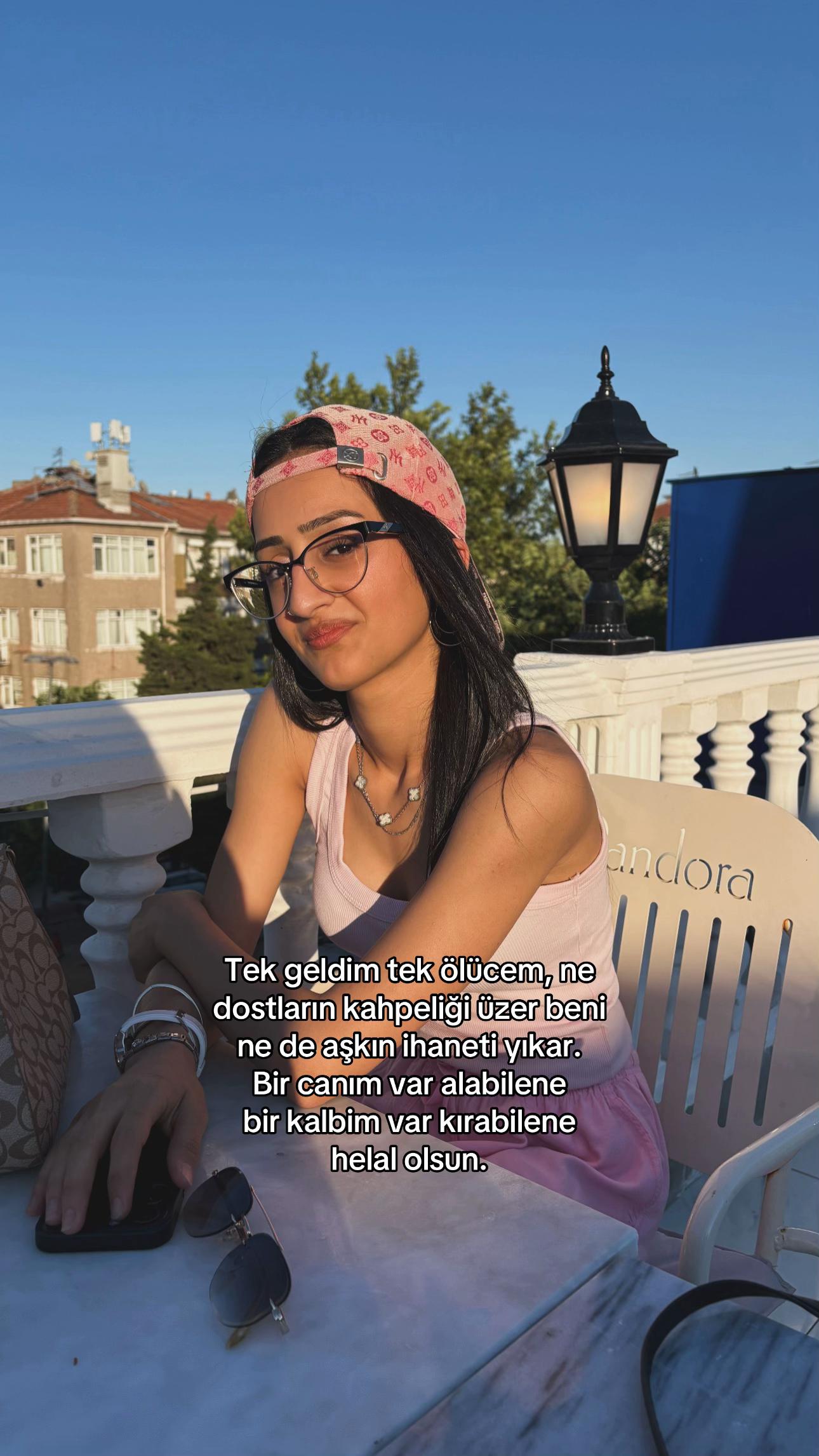 @neh&icirc;r✹