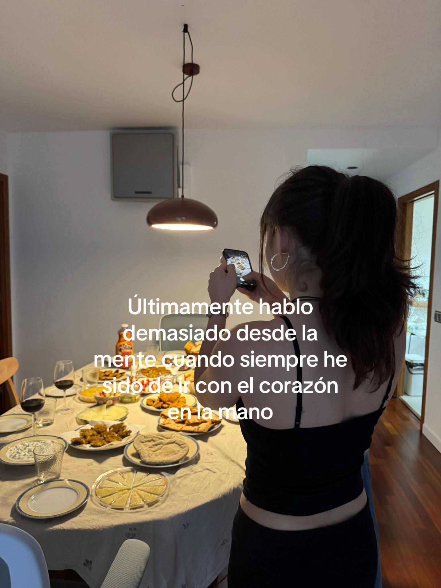 @Claudia 🌙