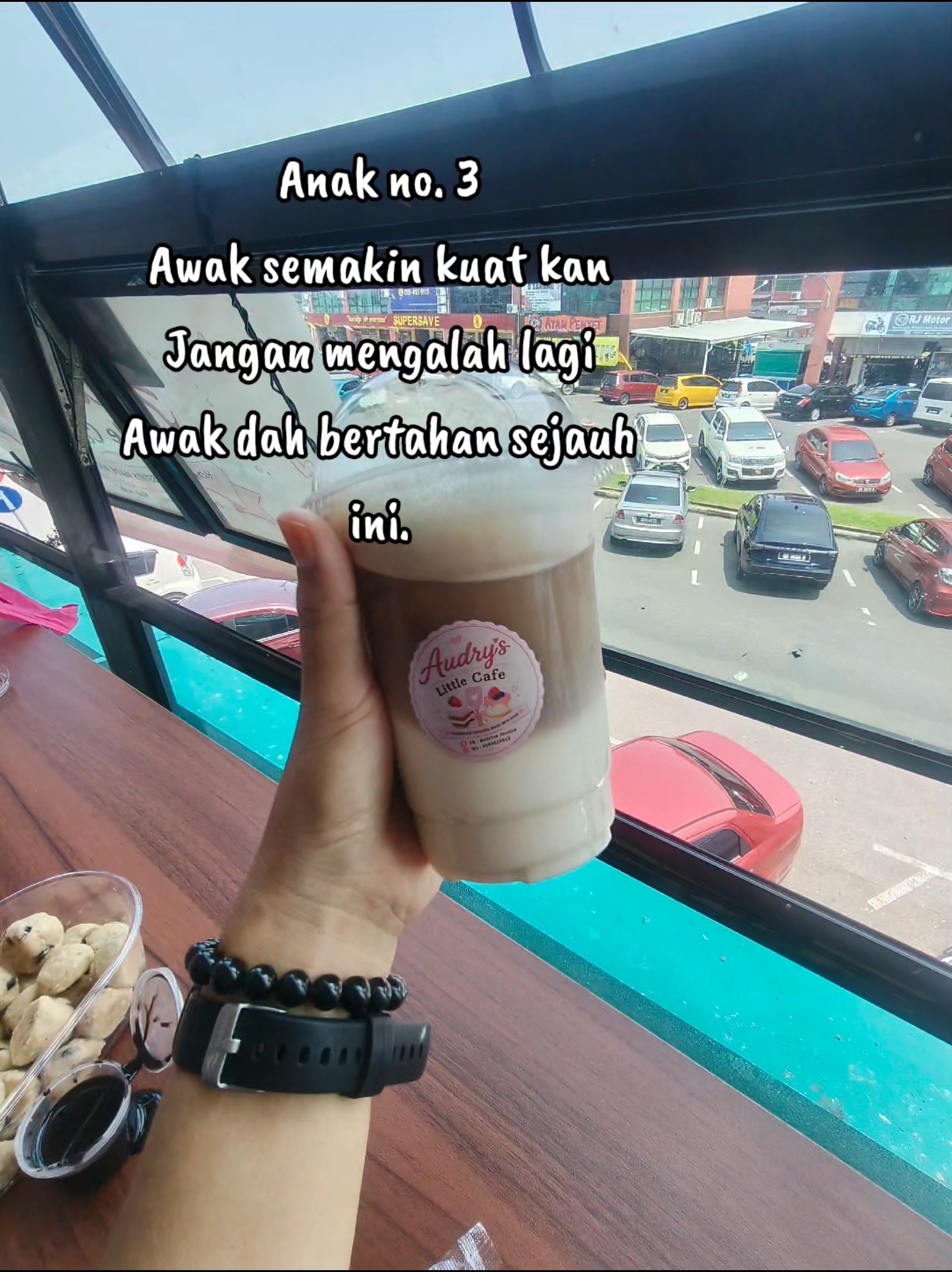 @𝓒𝓸𝓯𝓯𝓮𝓮 _𝓛𝓪𝓽𝓽𝓮 🧋