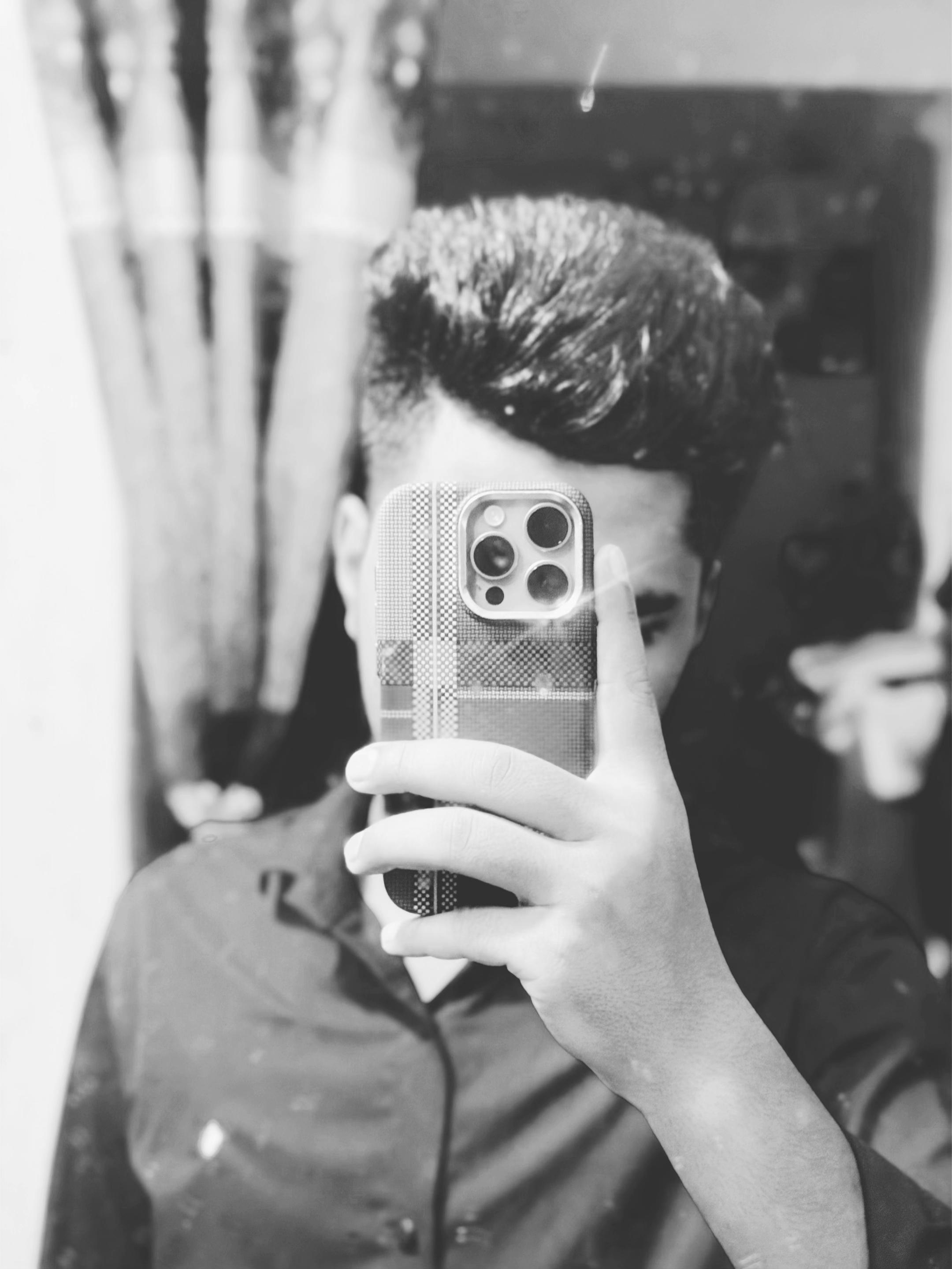 @🤷AHMED RIAYZ🤦