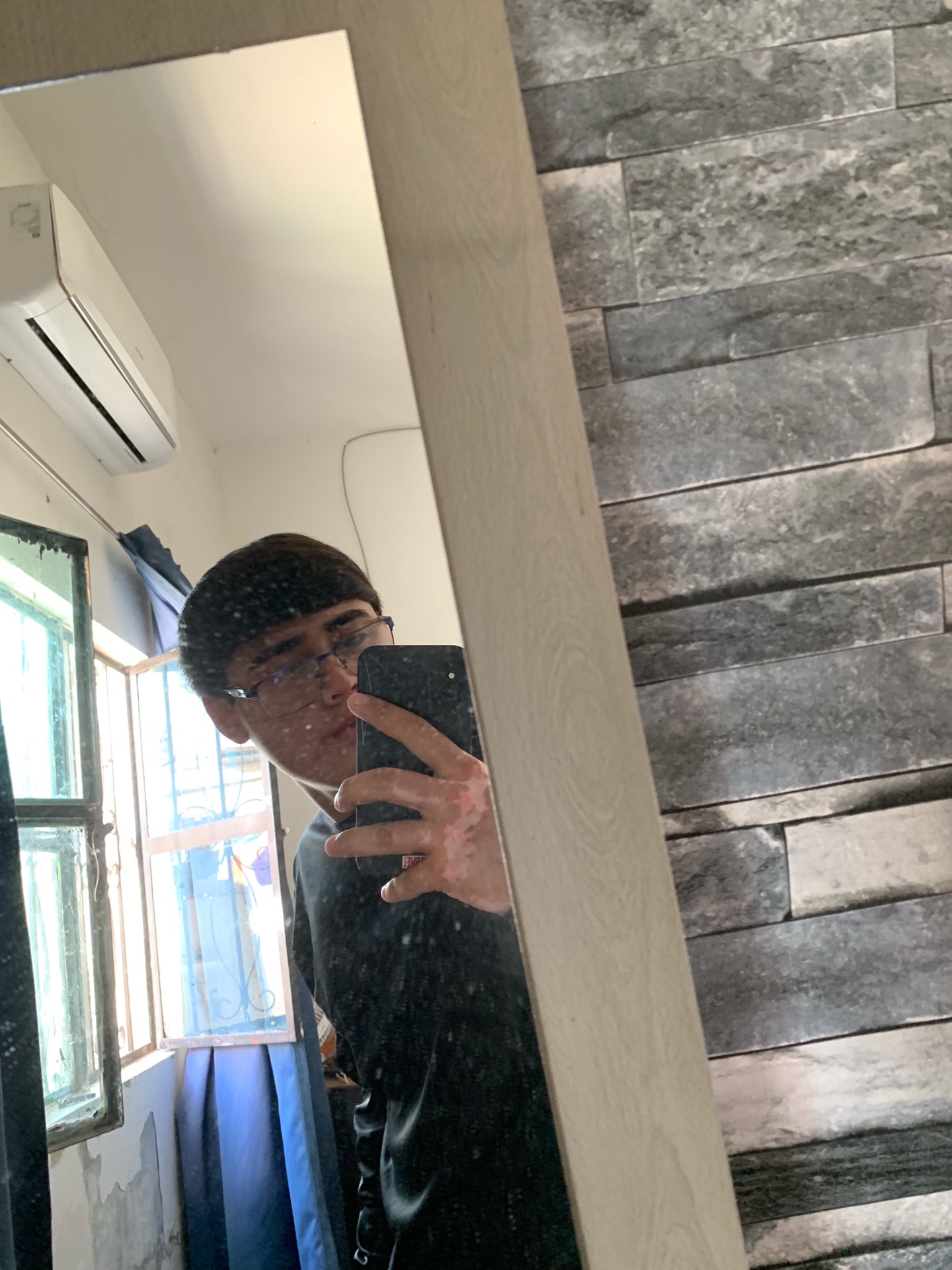 @J🕷️🕸️⚡️