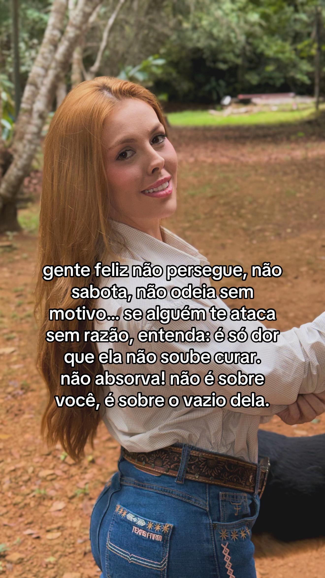 @Ana Carla