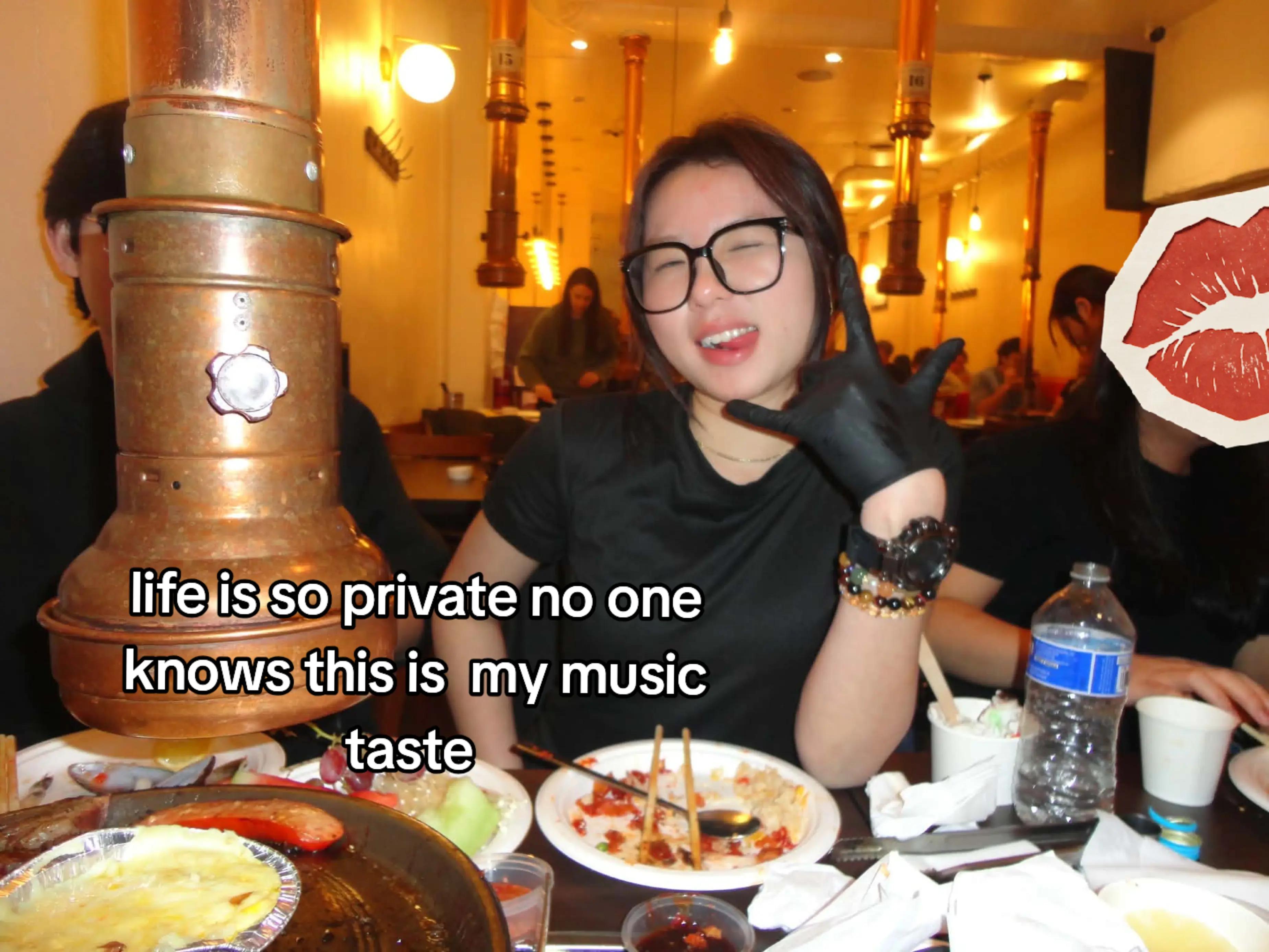@Łiśa&ensp;V&icirc;ncenz&ouml;