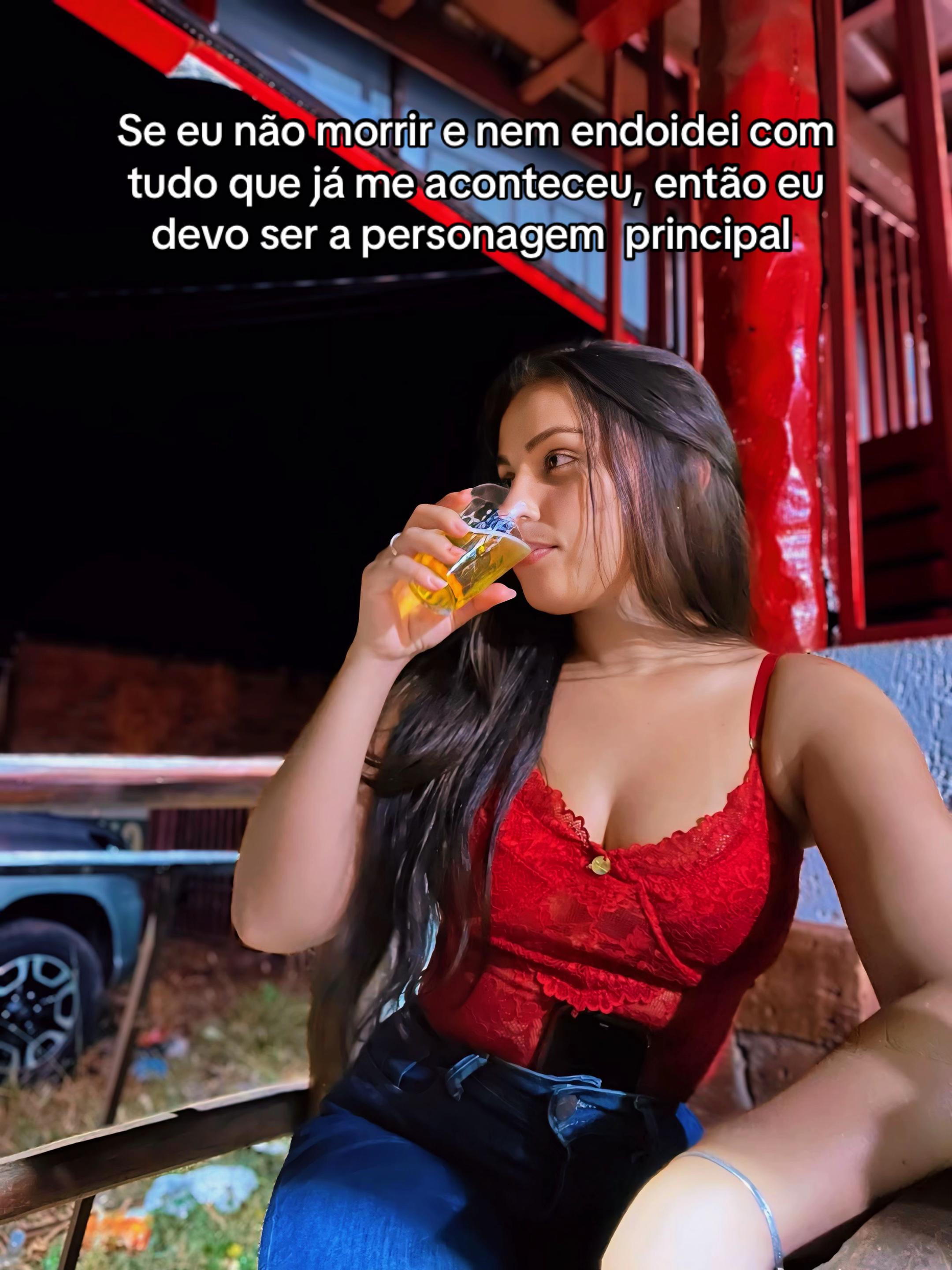 @Larisse Aires Pacheco 🦋