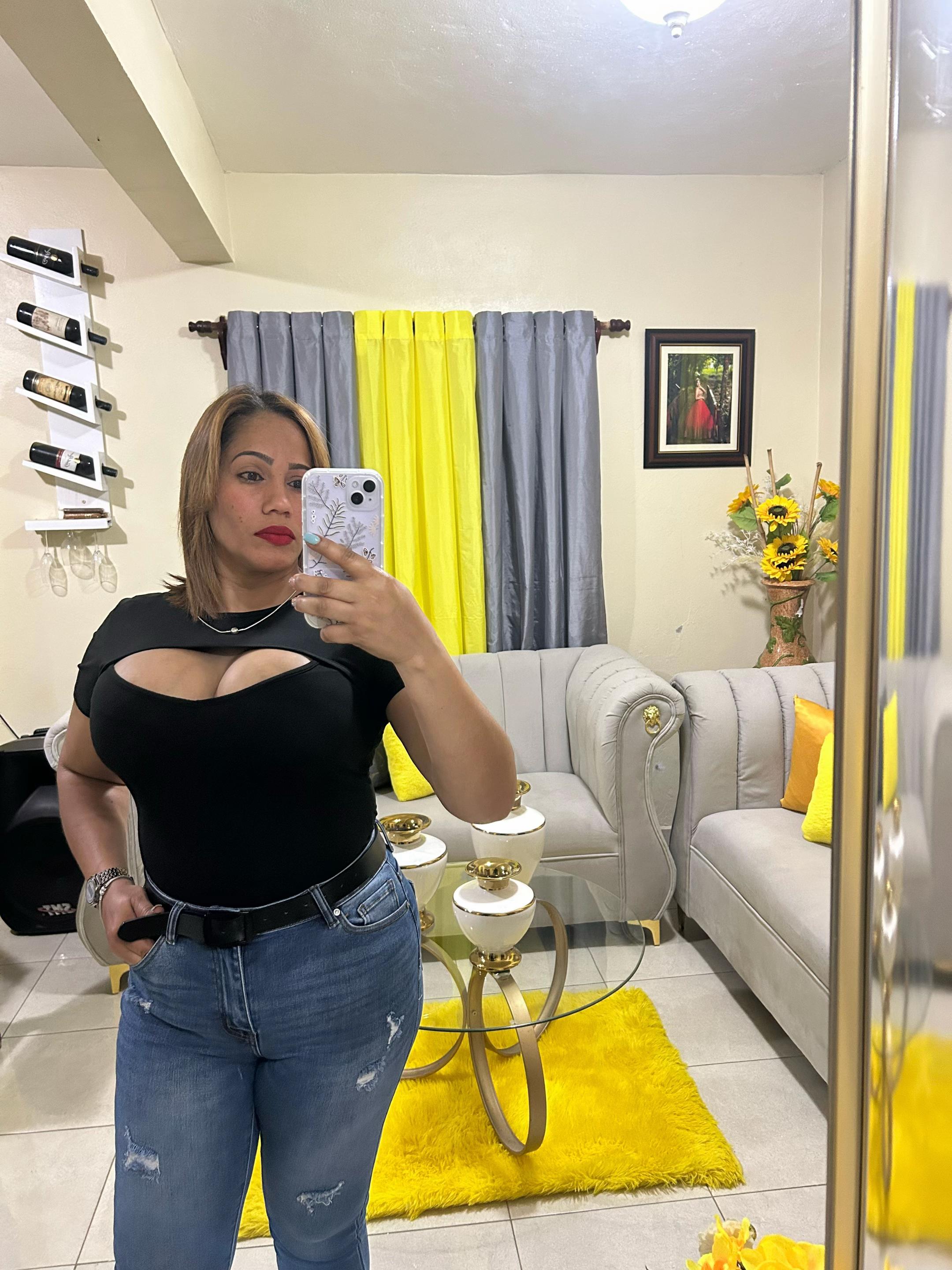 @Rosanna_lopez1 👑