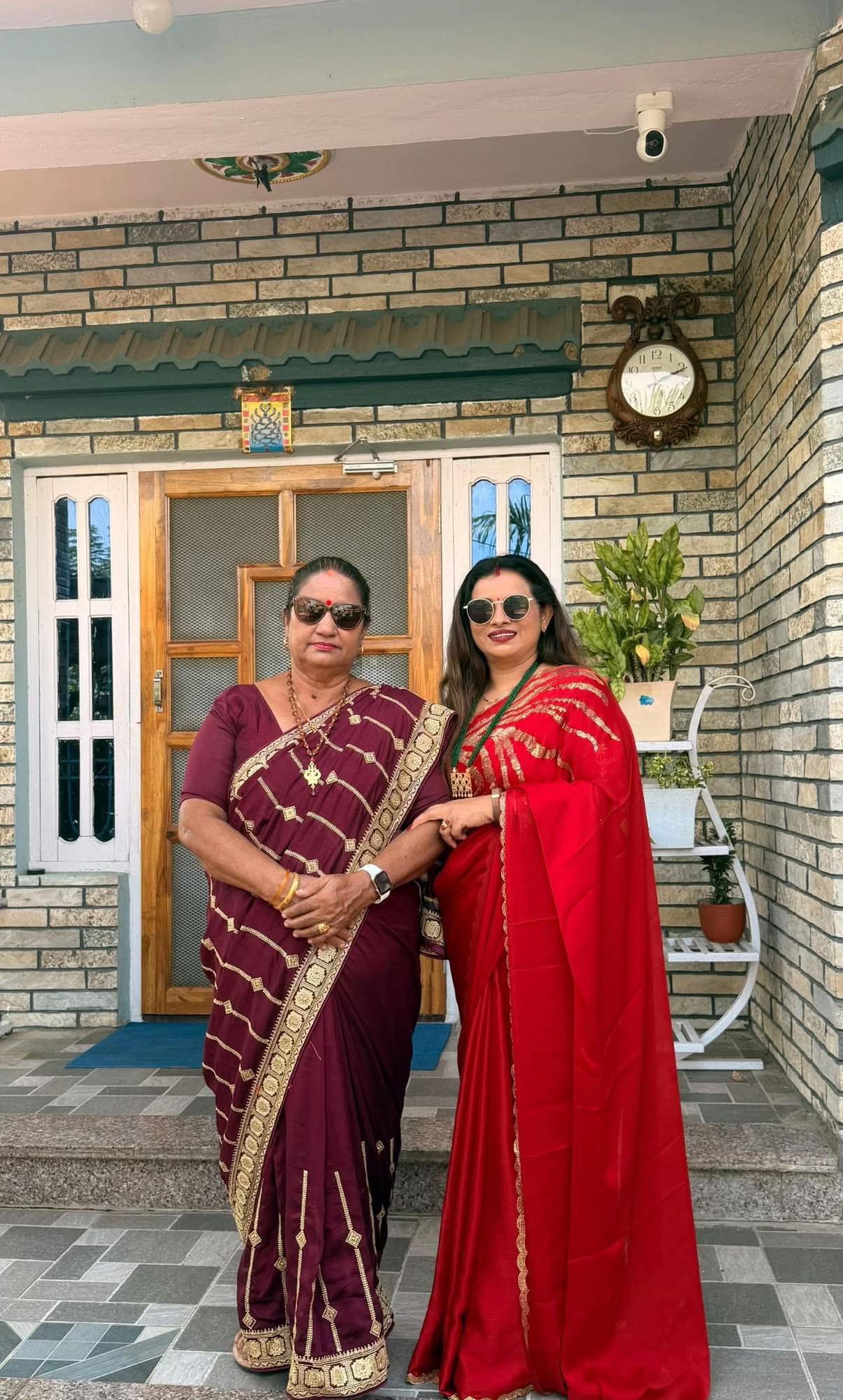 @राधा आचार्य