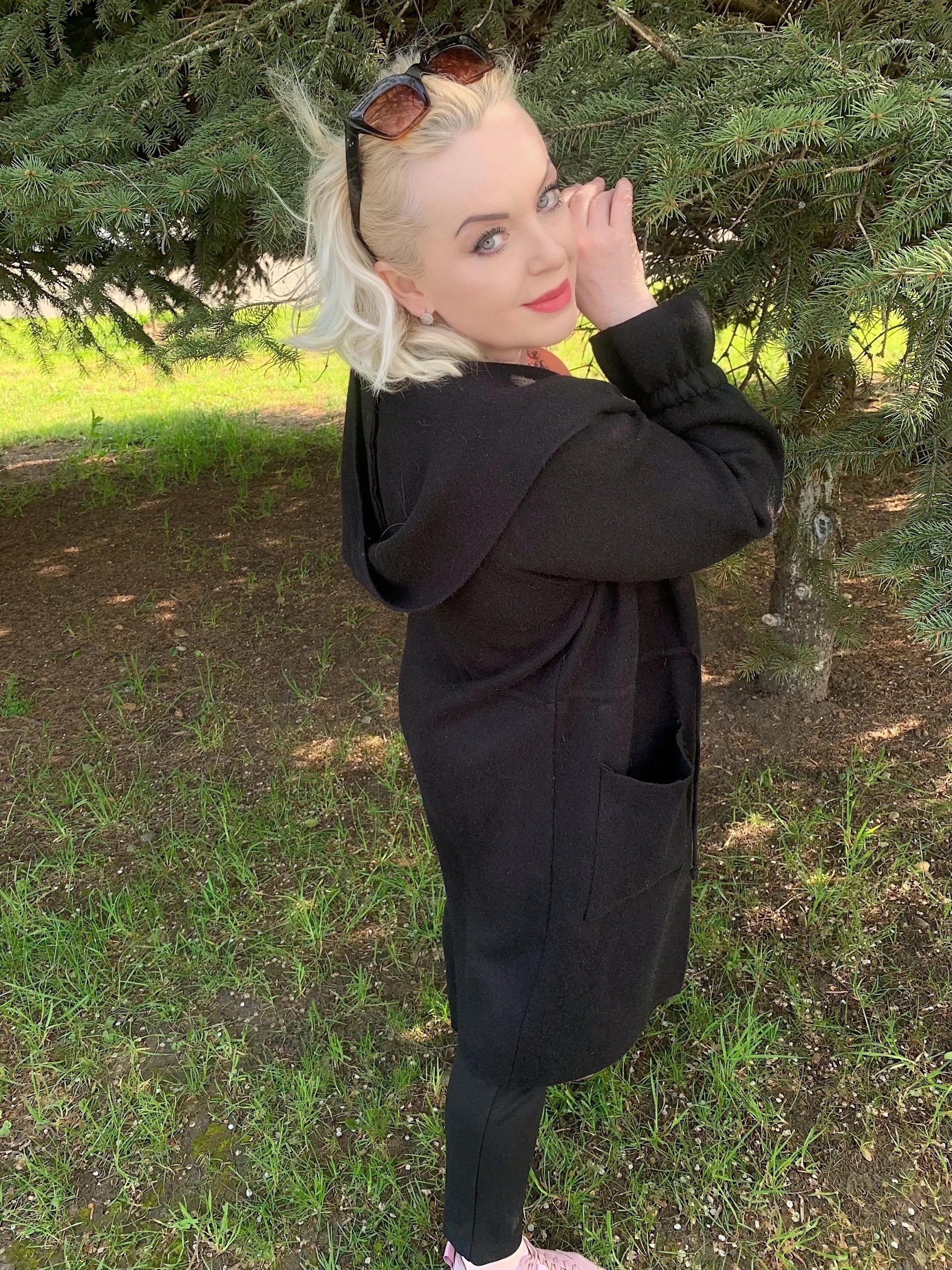 @Анатольевна