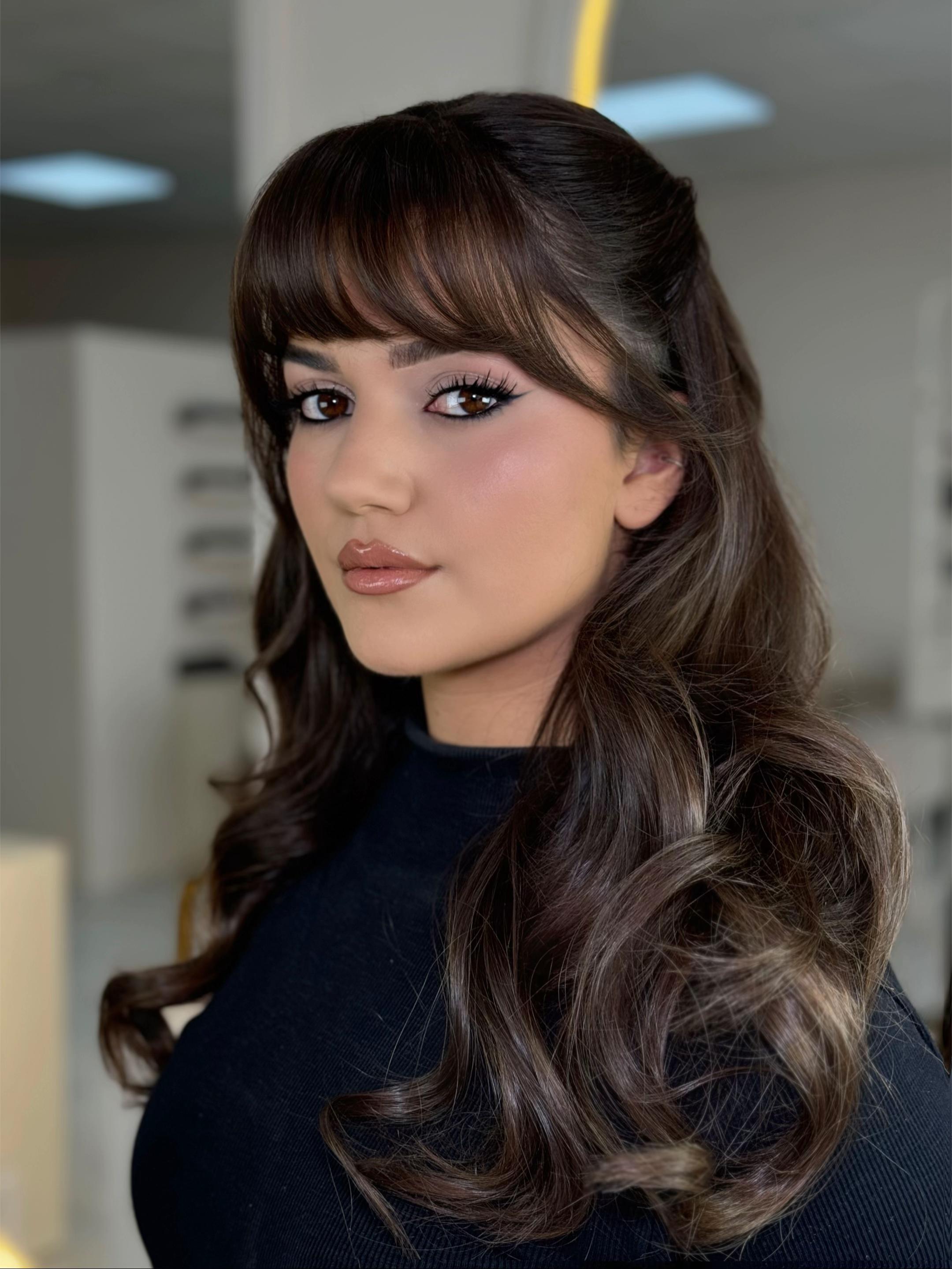@CrenovaBeauty