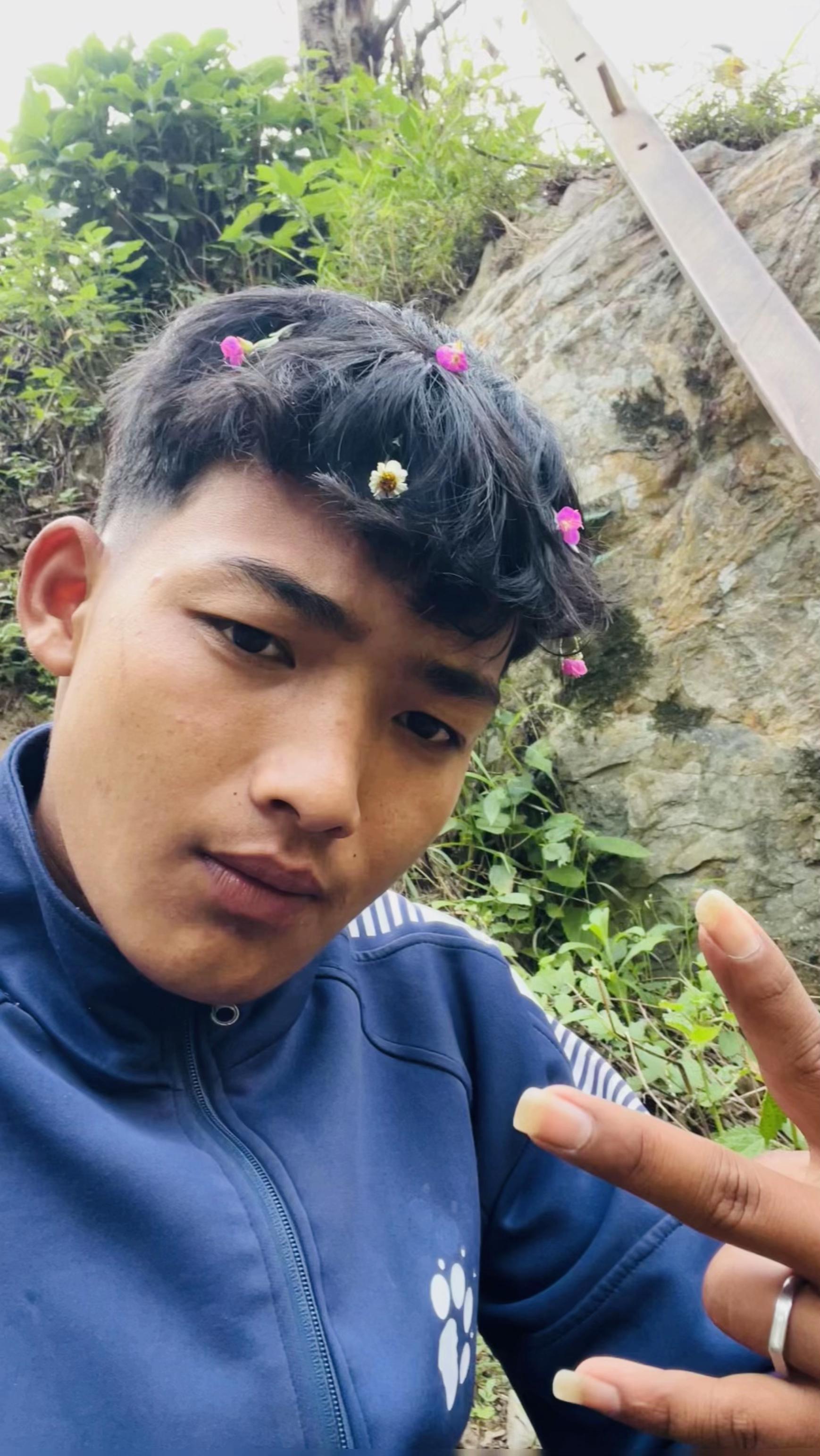 @Mahesh__Rider.(🚴♂️🕷)