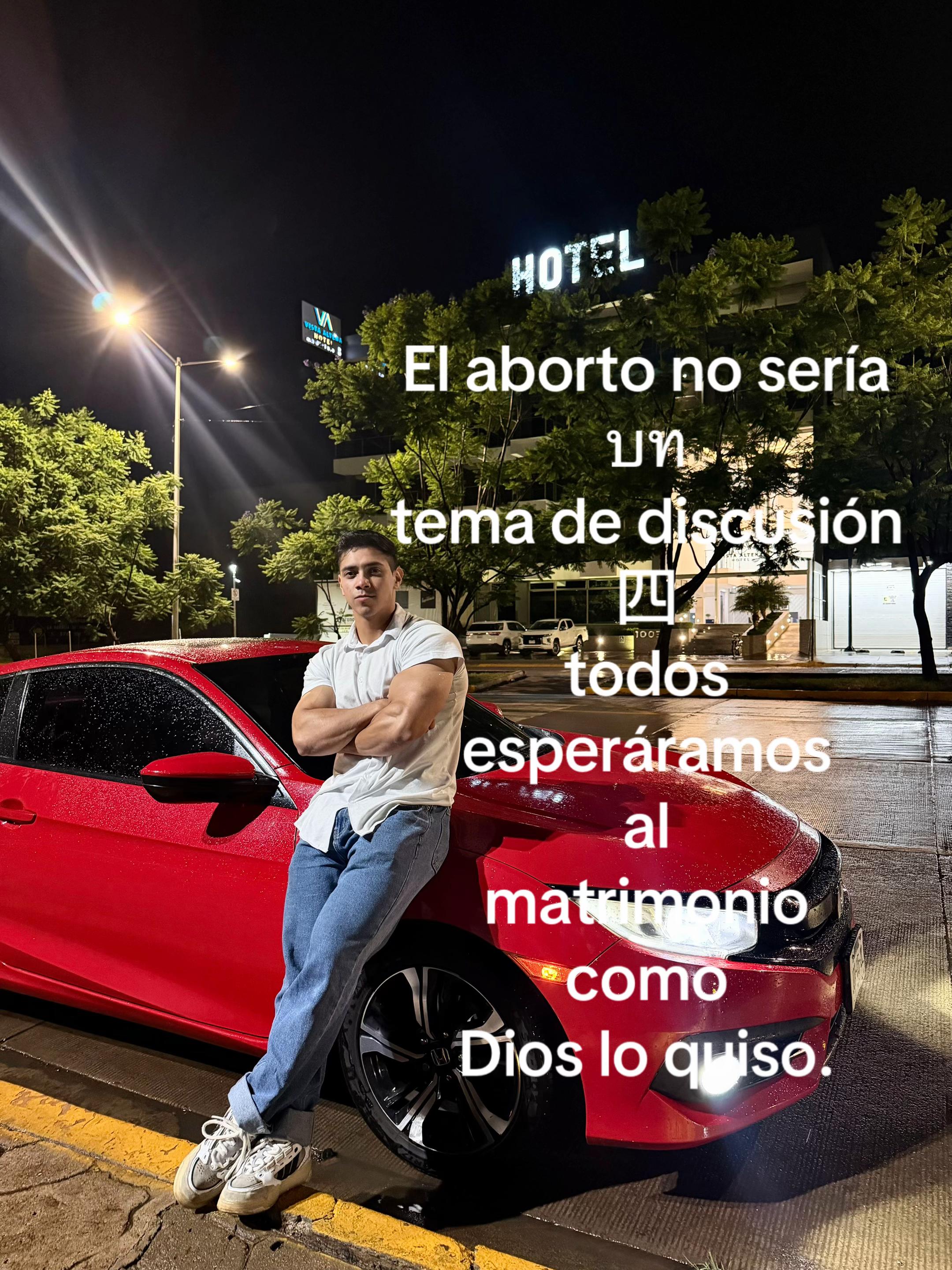 @roque Hernández