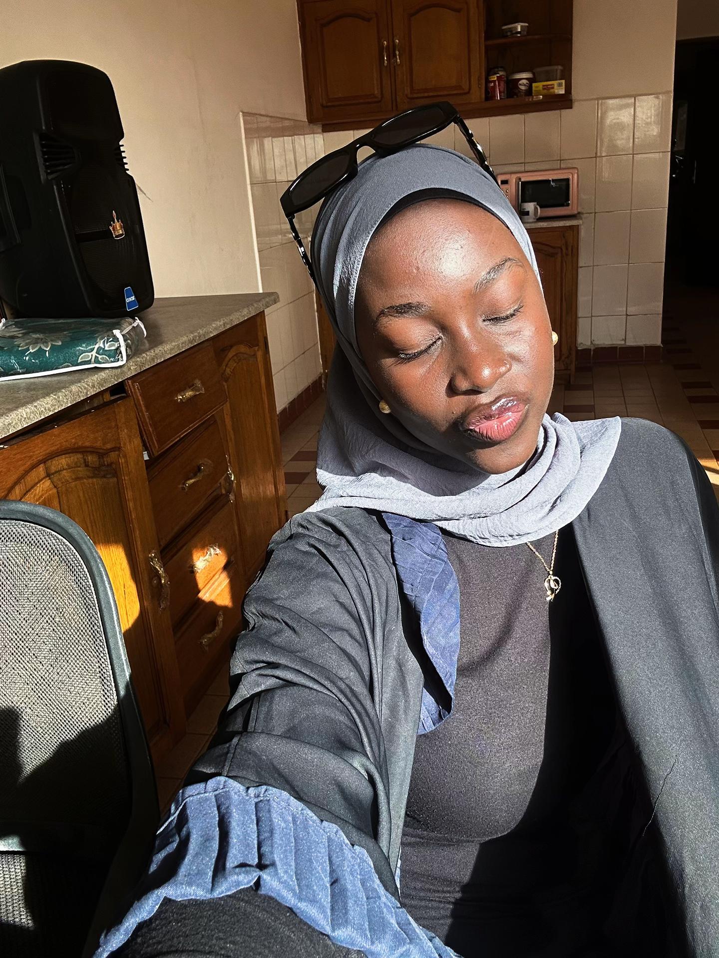 @thee.mstee