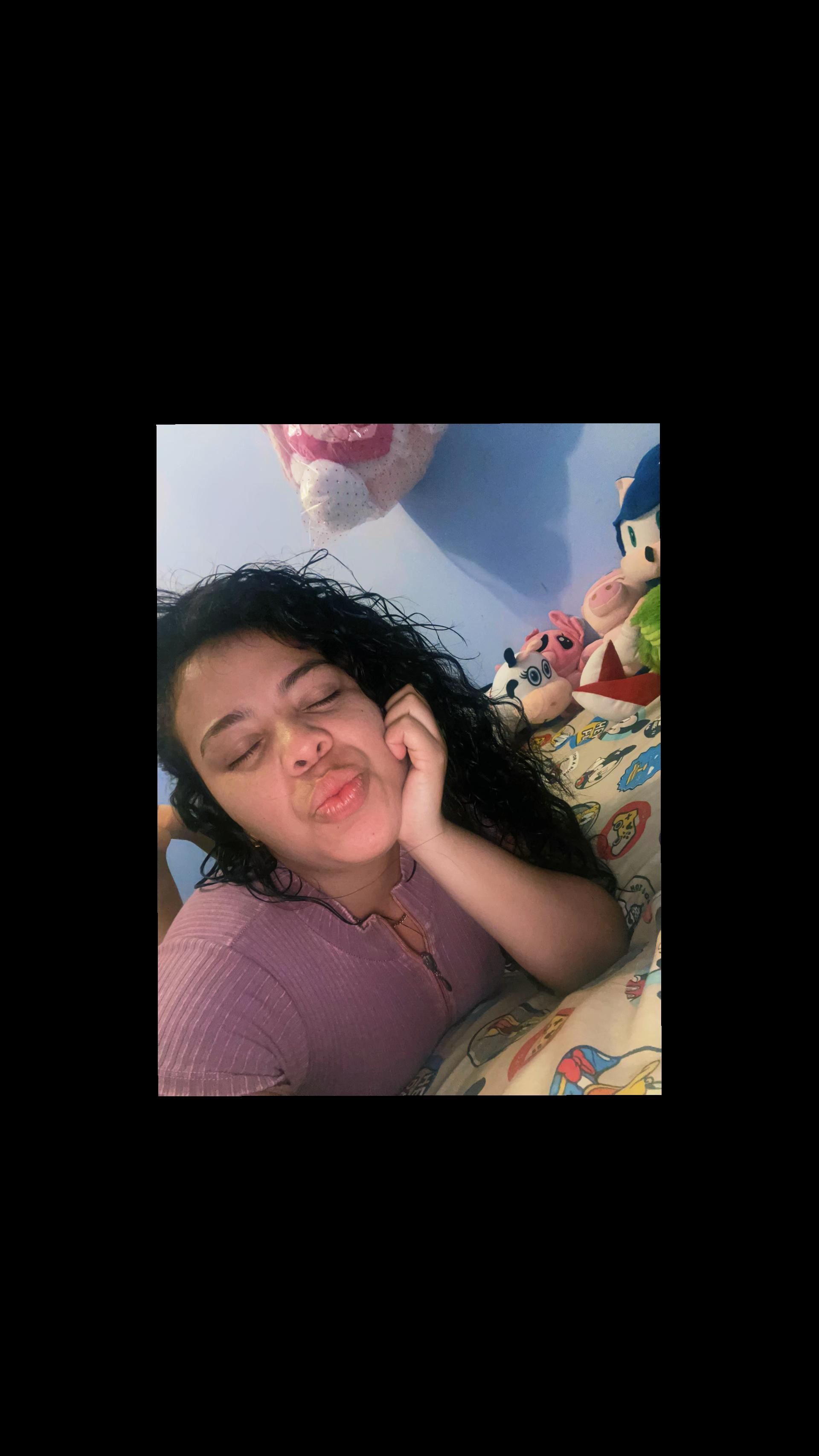 @Ambar🦋
