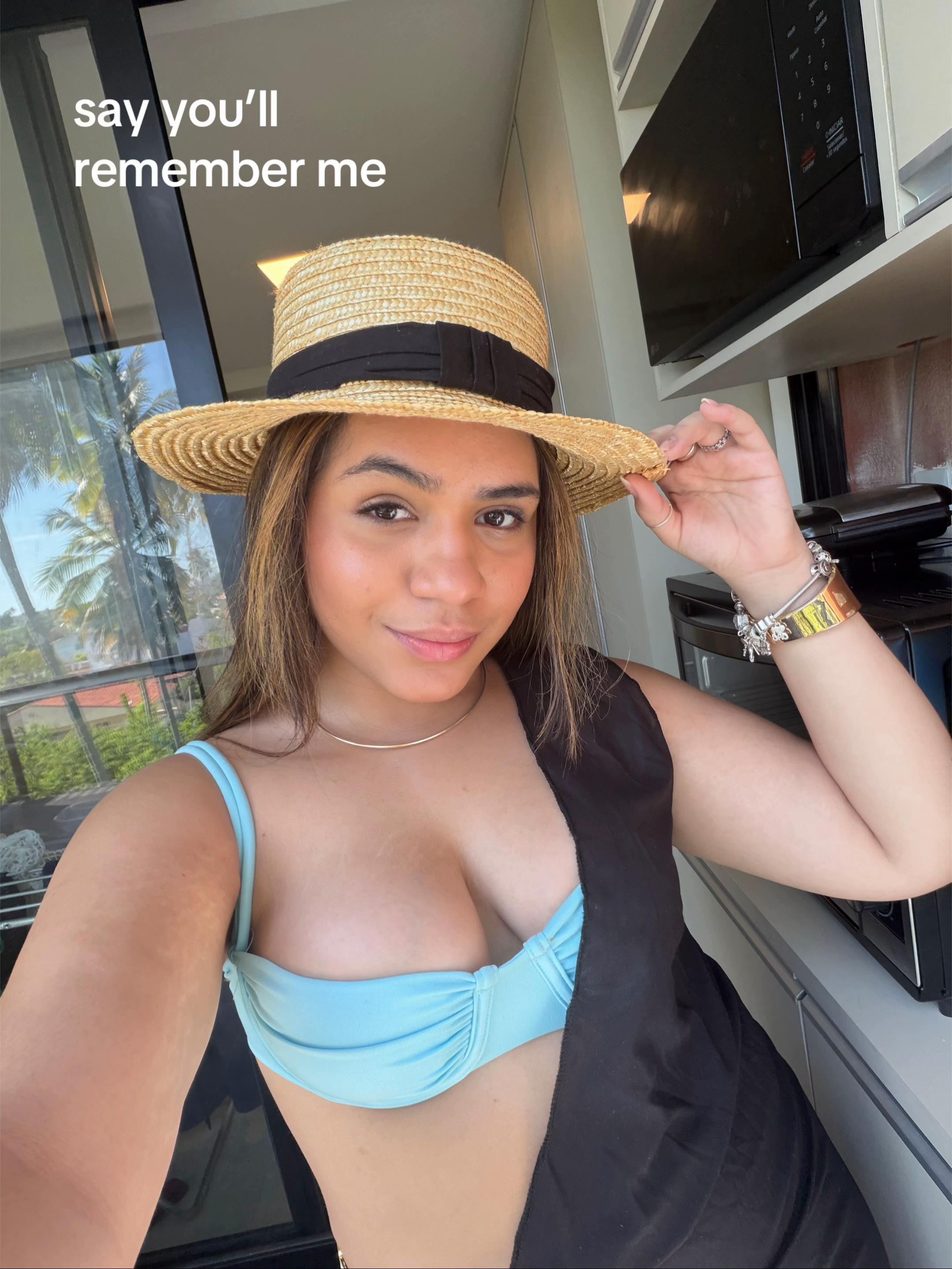 @Isa Costa🌟🪩🥂