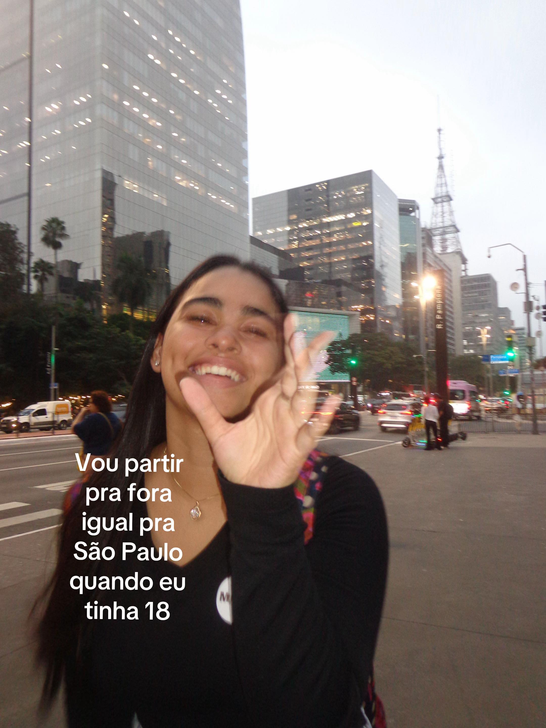 @Vitoria Sales ✭