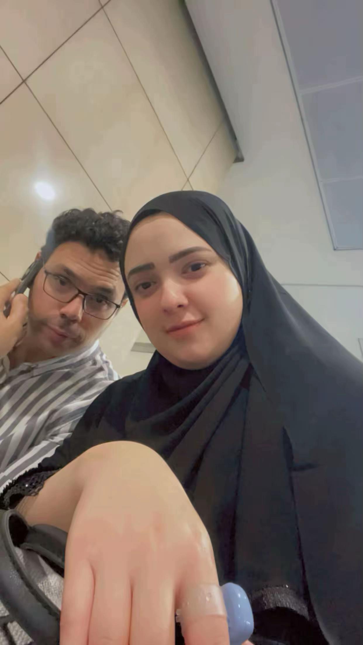 @Esraa