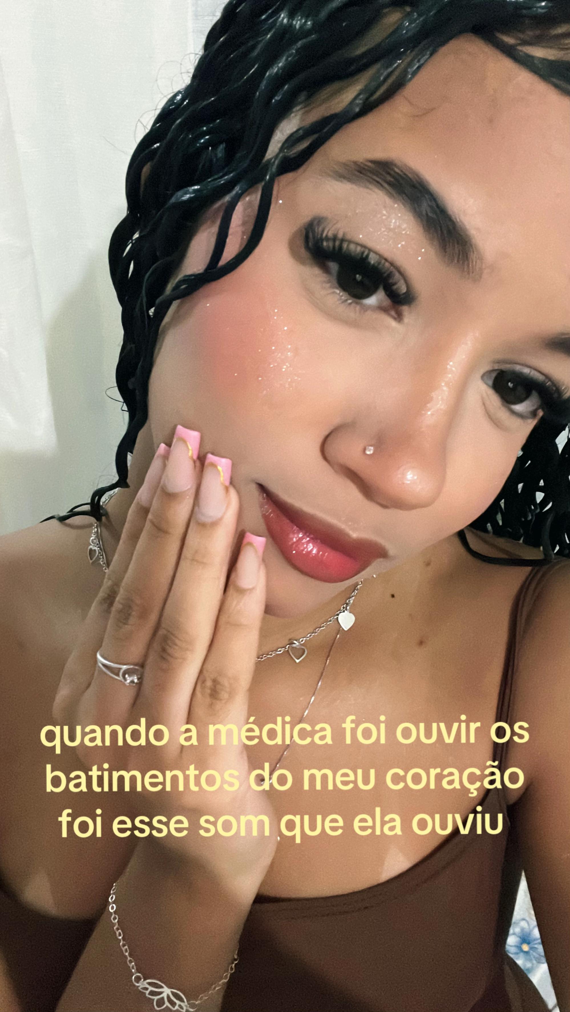 @Deborah com H
