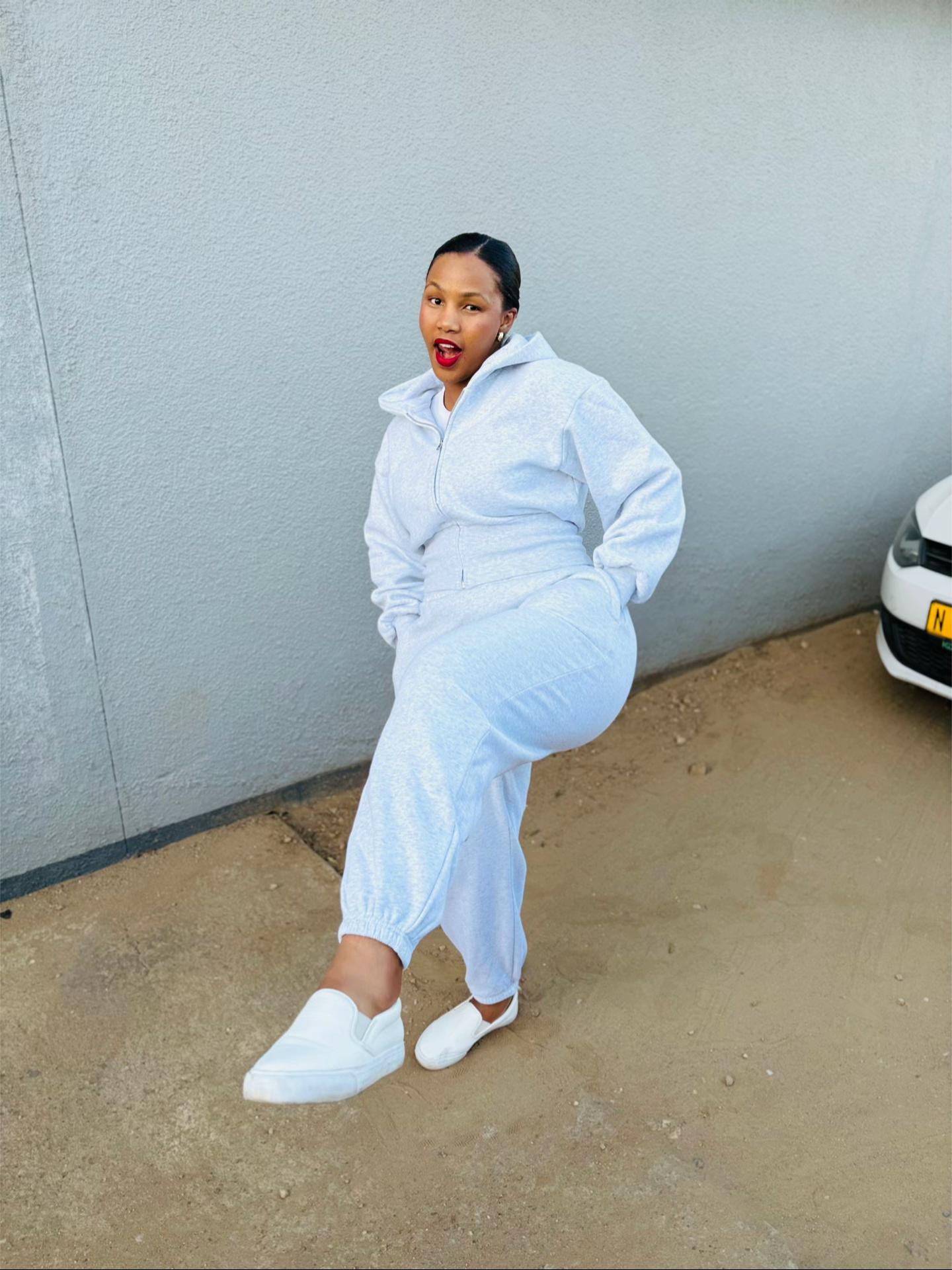 @A_Cloete_🫧🌻