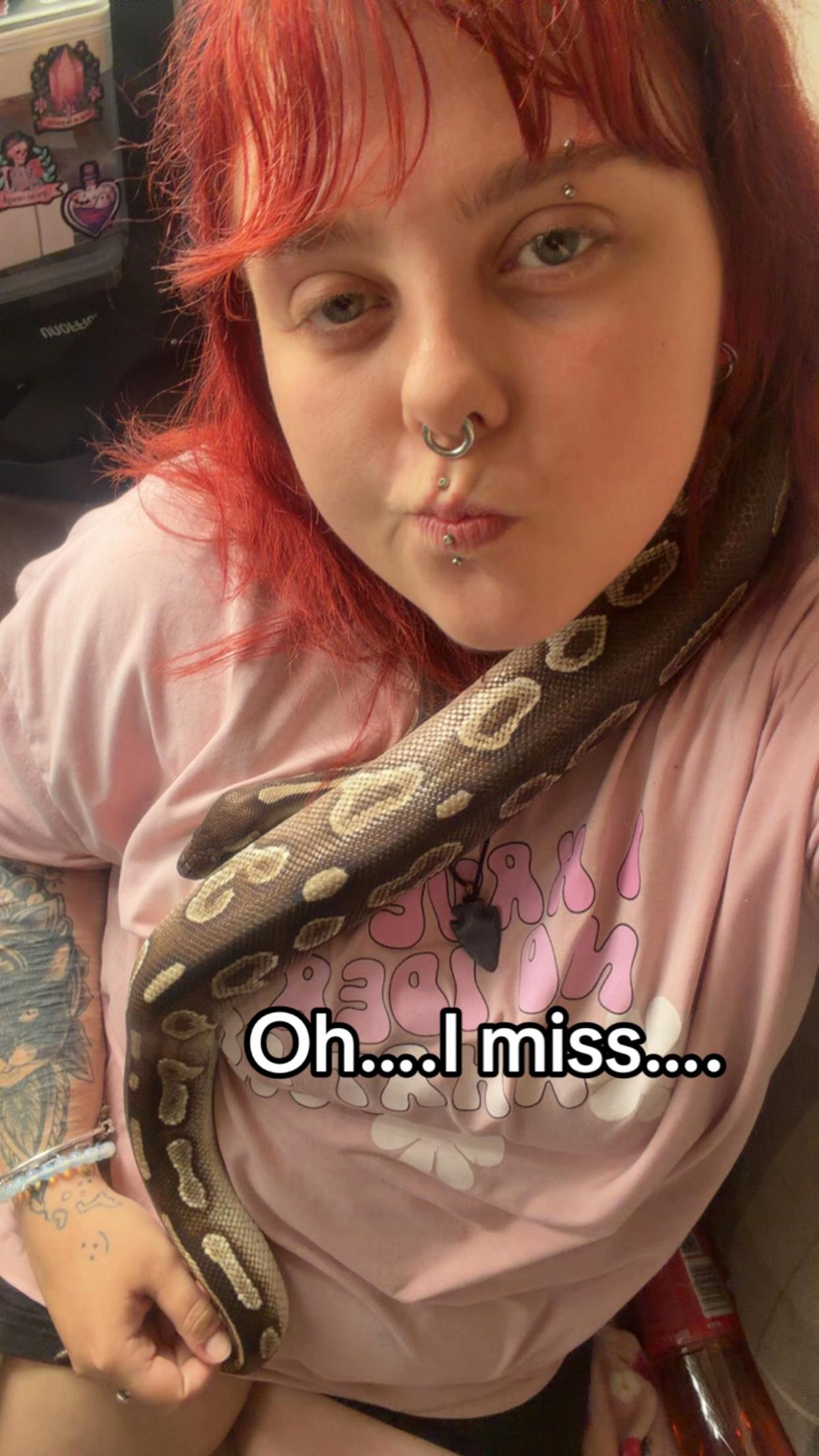@chronicallyrenj
