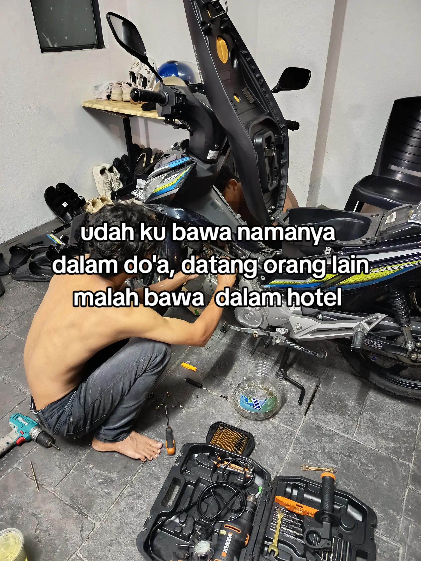 @Syfq💢