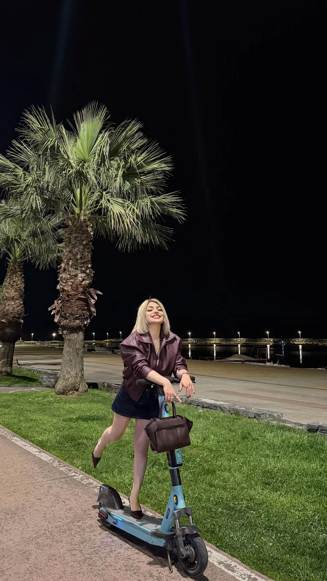 @Gülay Bülbül