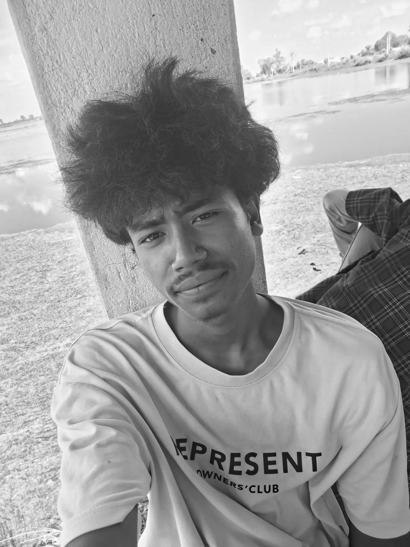 @RãHûL_PhøTøGrãPhy📸