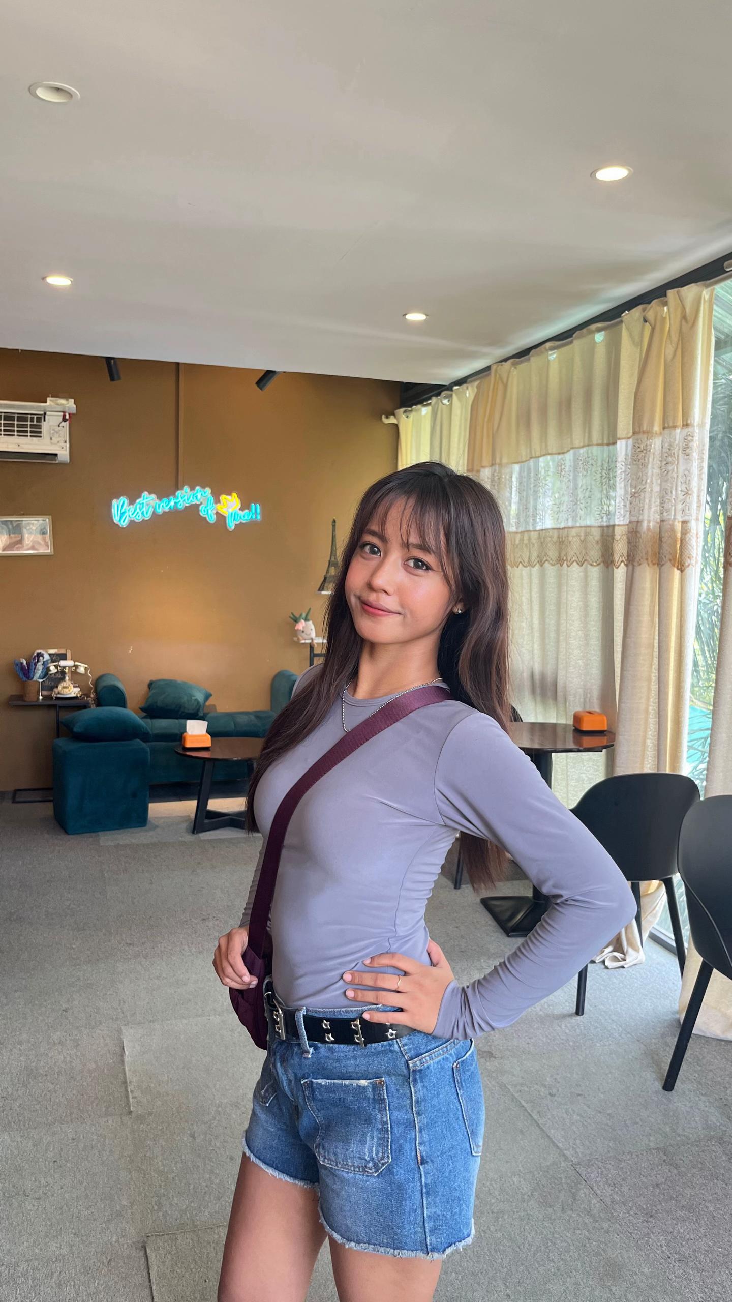@Hnine