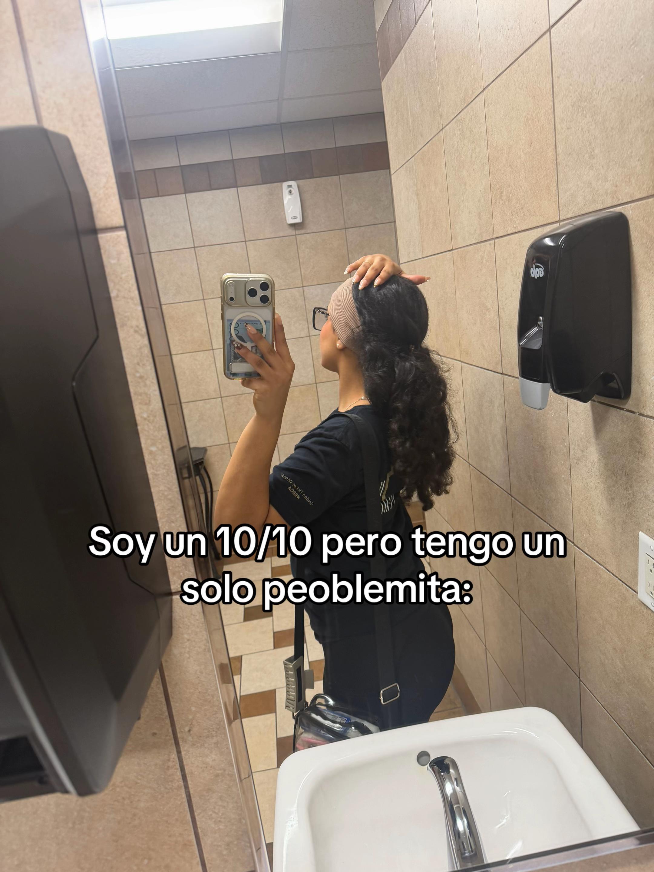@Yiyi 📍🩶
