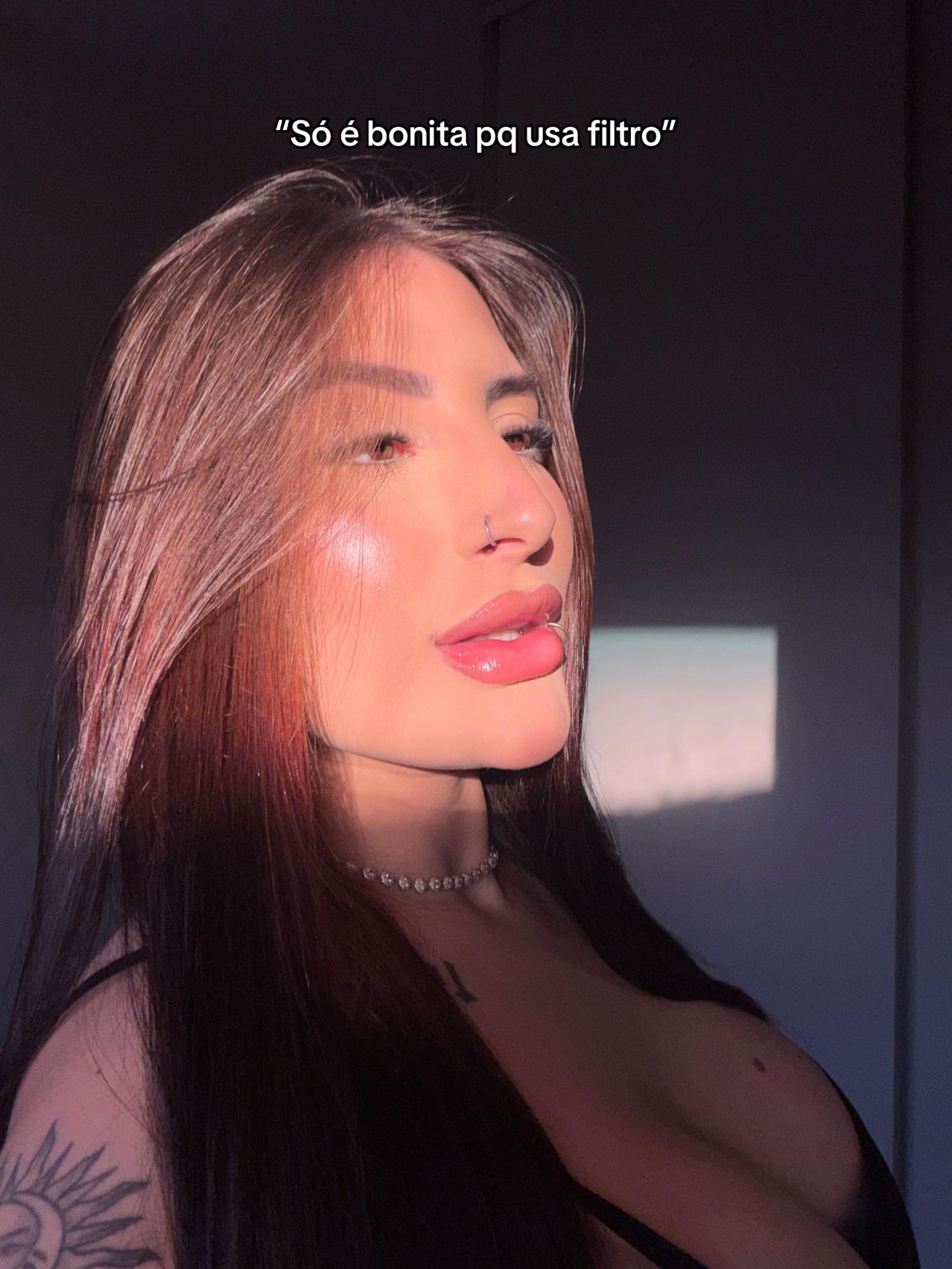 @Camilly Gayb✨